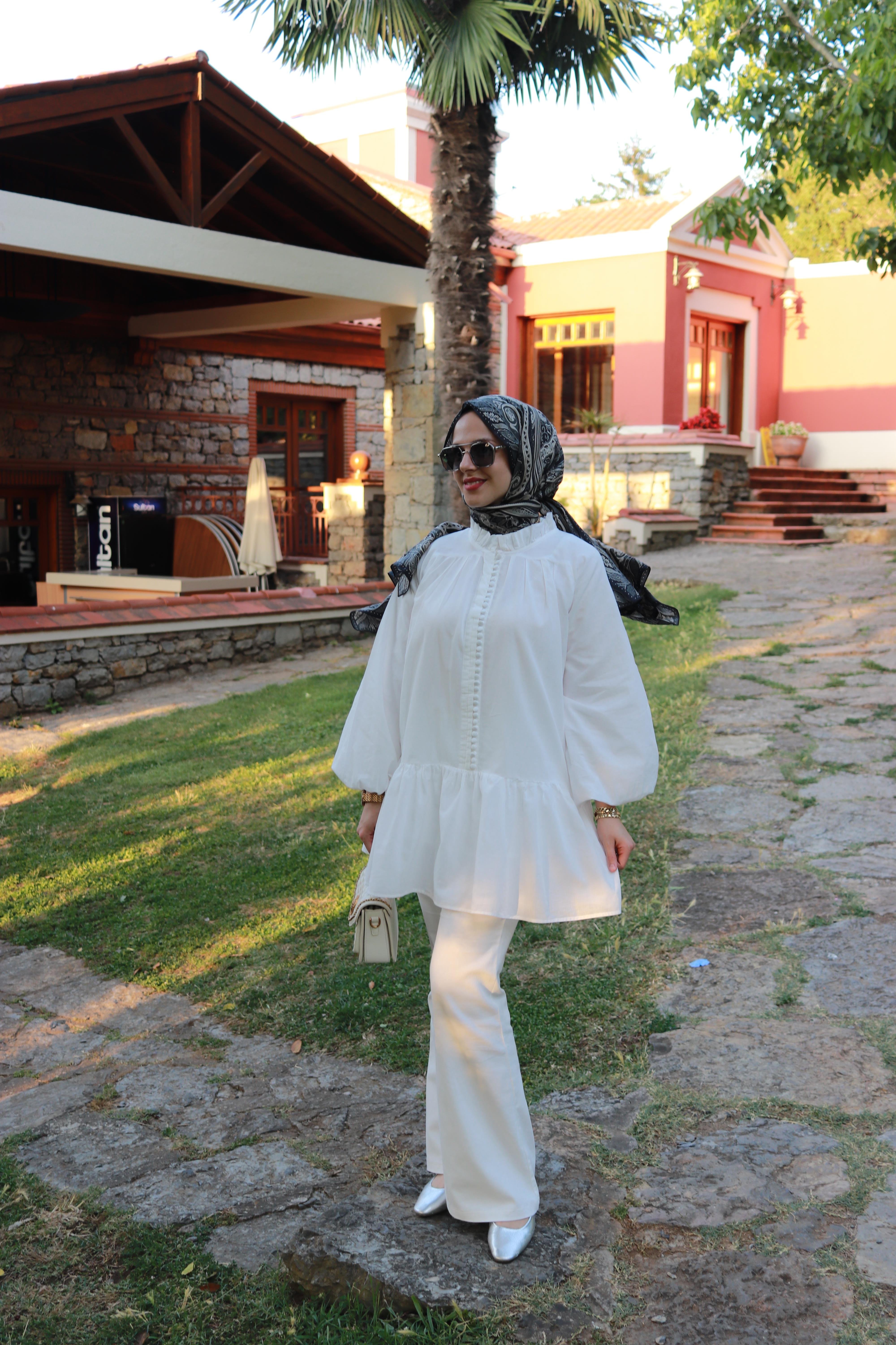 BRİTLİ VUAL GÖMLEK - EKRU (%100 PAMUK)