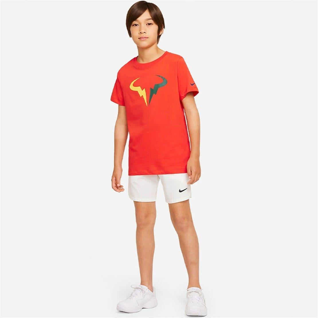 Nike Court Dri-FIT Rafa Genç Erkek Çocuk Tenis Tişörtü