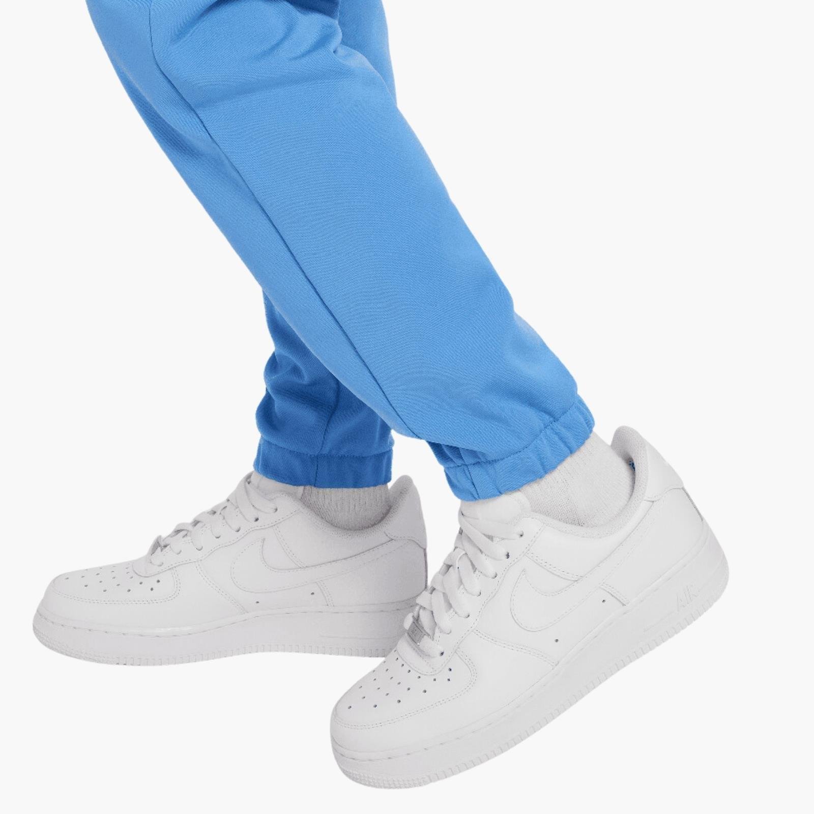 Nike Sportswear Genç Çocuk Eşofmanı