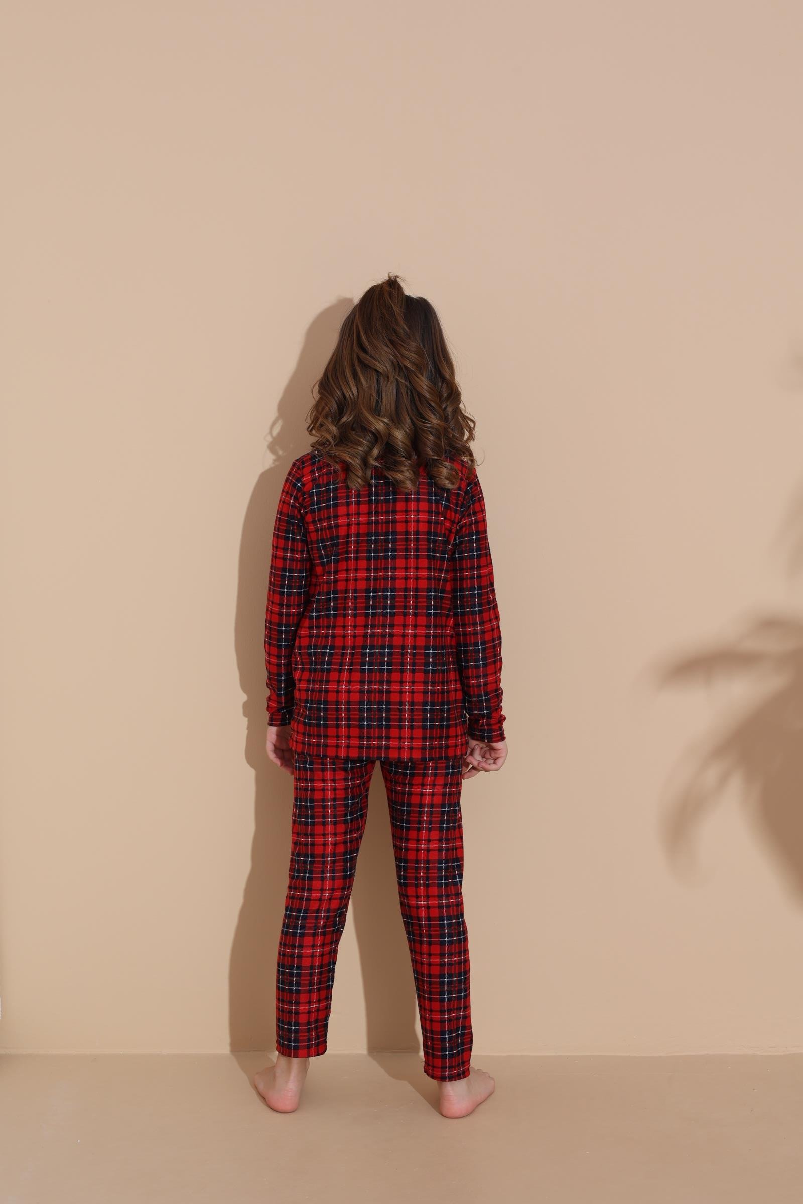 Kırmızı Ekose Desenli Düğmeli Kız Çocuk Pijama Takımı