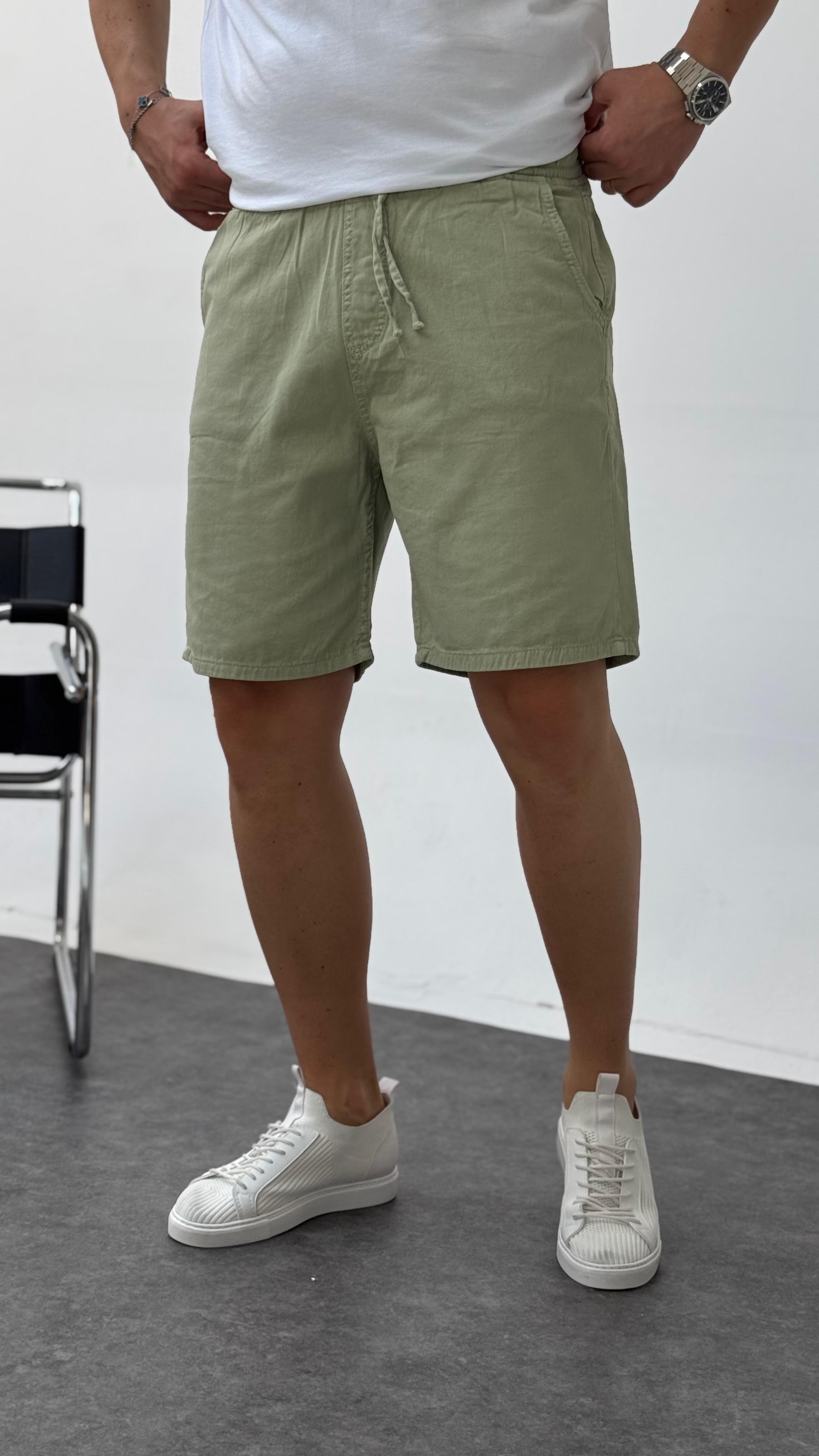 Gabardin Şort Yeşil