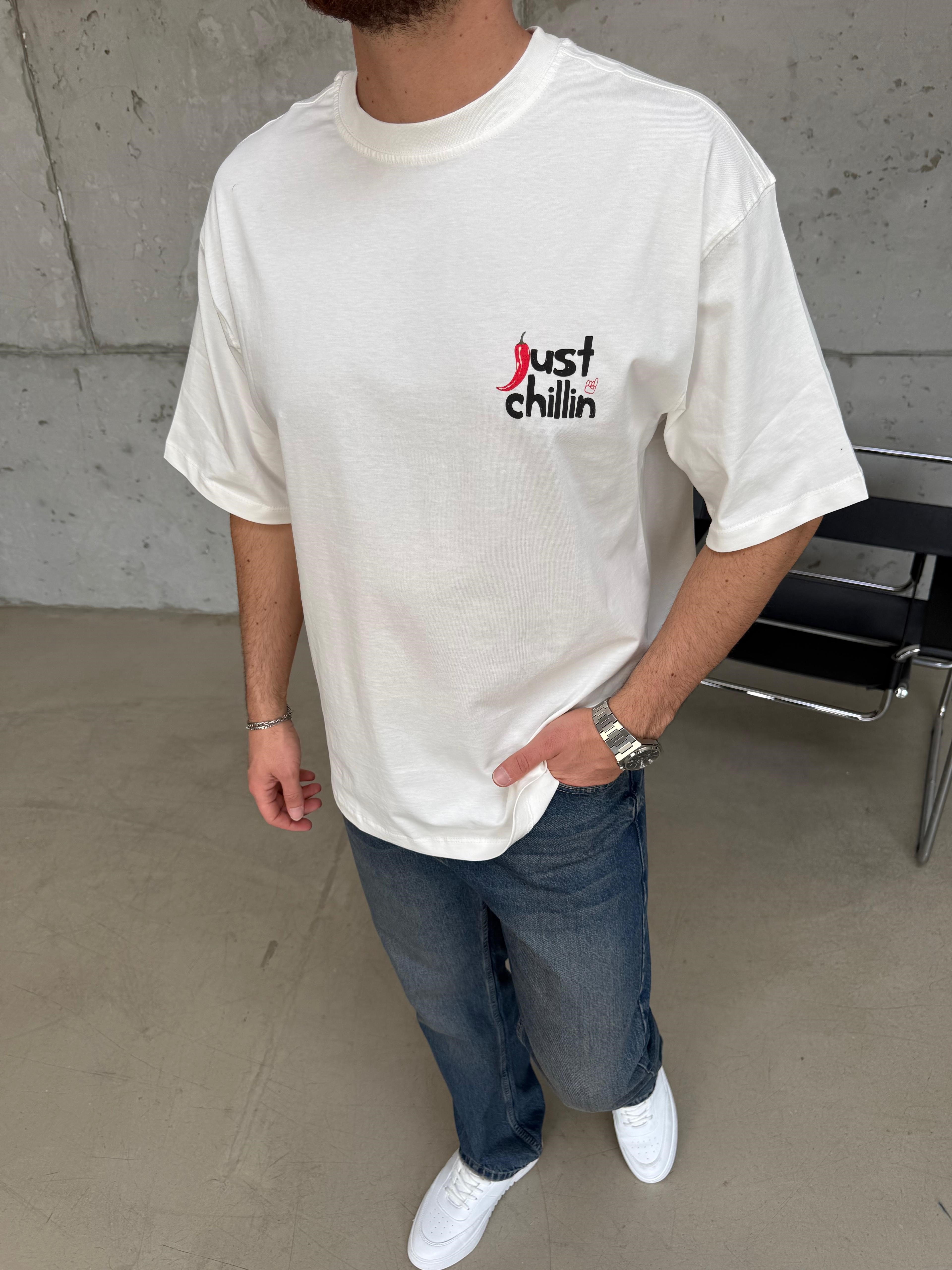 Just Chillin Oversize T-Shirt Beyaz