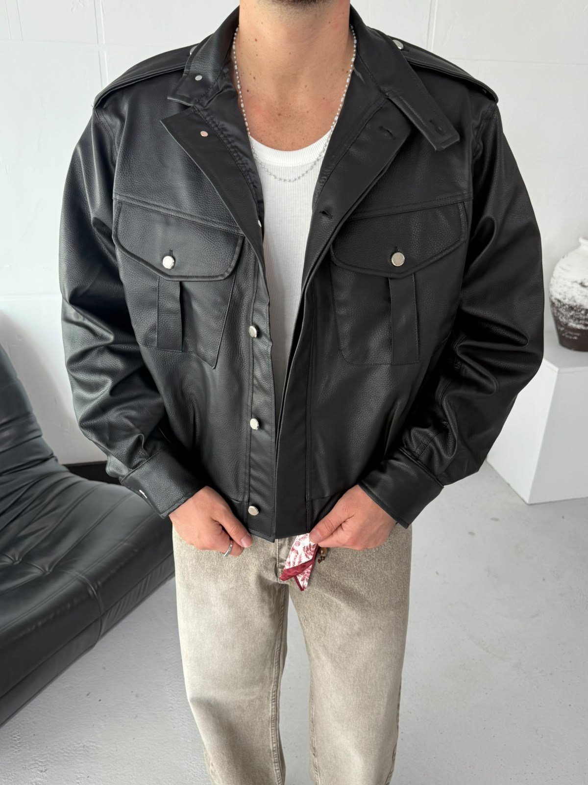 Siyah Crop Fit Çift Cep Ceket