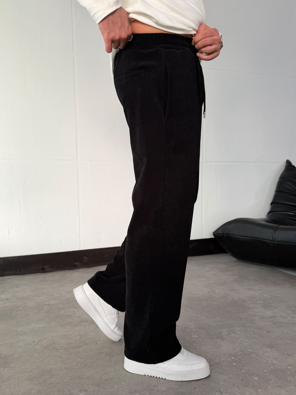 Siyah Premium Dokulu Pantolon