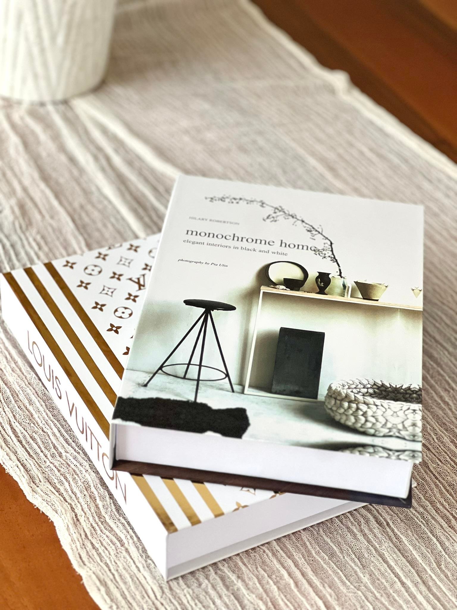 Dekoratif Kitap Kutu 2'li Set (LV/M)