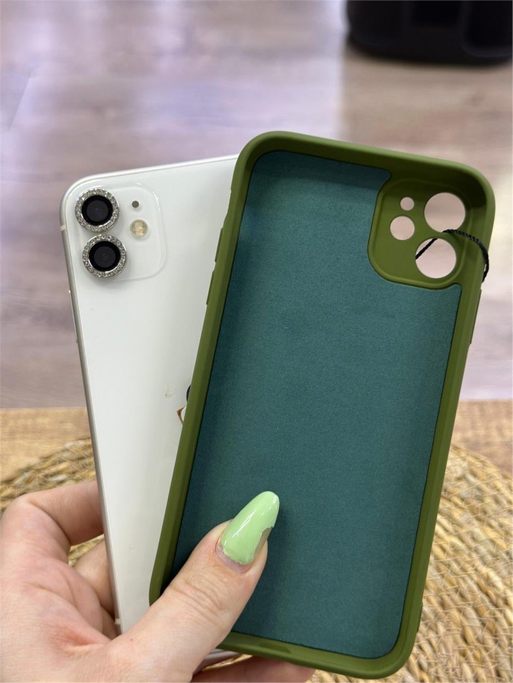 iPhone 11 Kılıf - Logolu Lansman