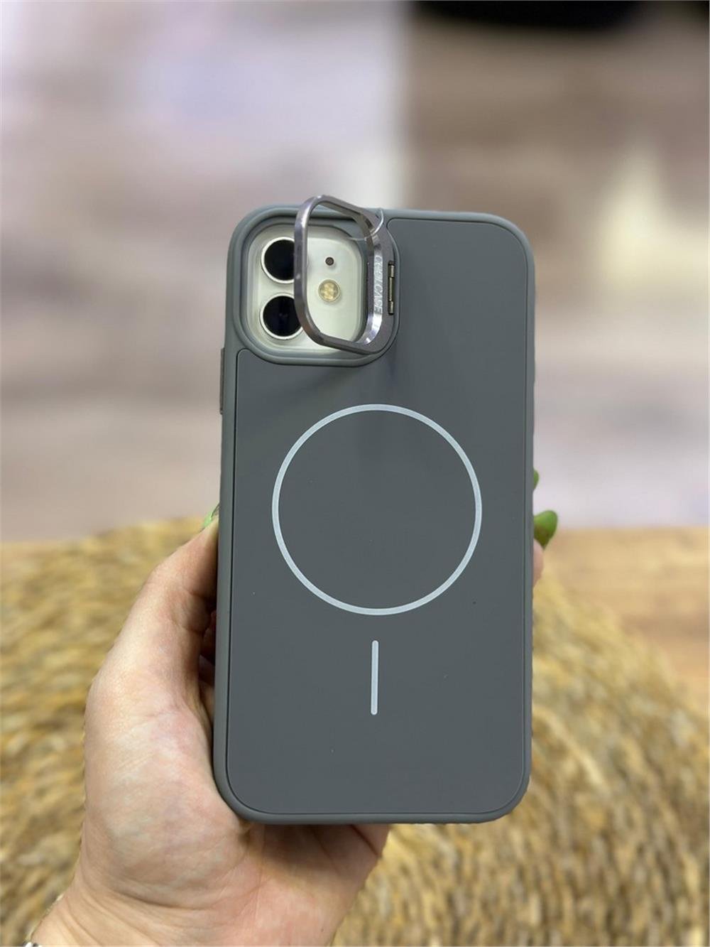 iPhone 11 Kılıf - MagSafe Şarj, Kamera Standlı 