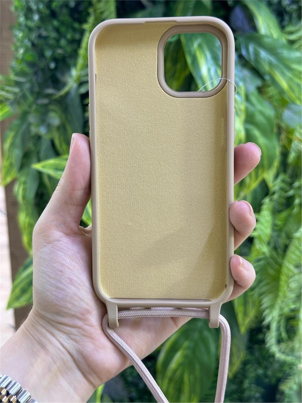 iPhone 13 / 14 / 15 Kılıf -