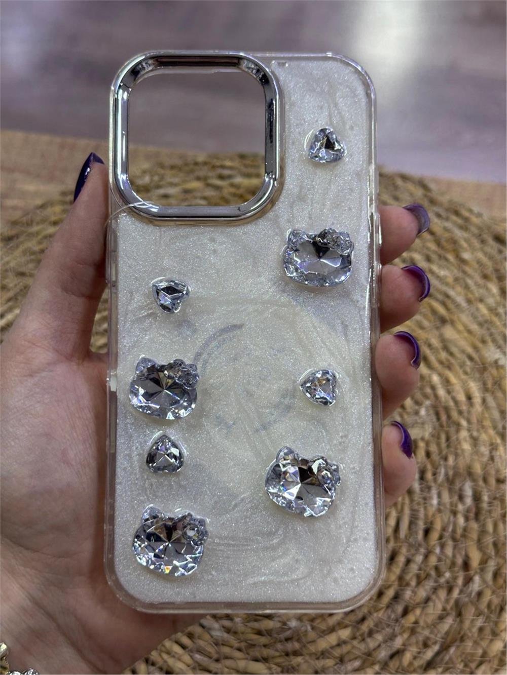 iPhone 16 Pro Kılıf -