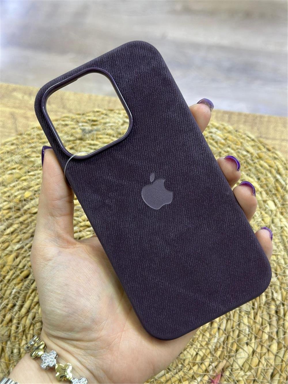 iPhone 16 Pro Kılıf -