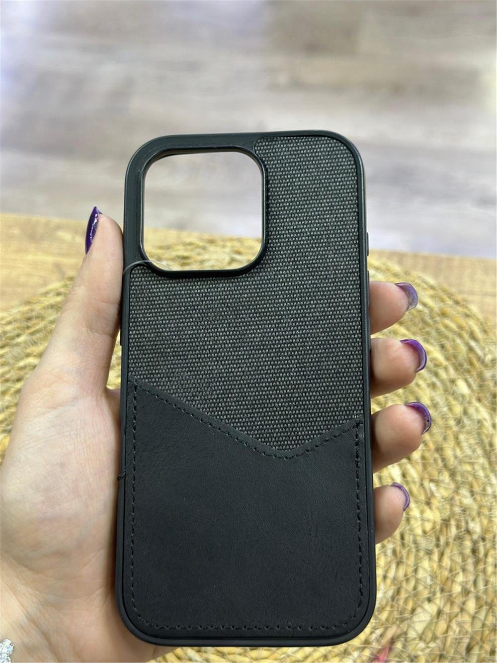 iPhone 16 Pro Kılıf -