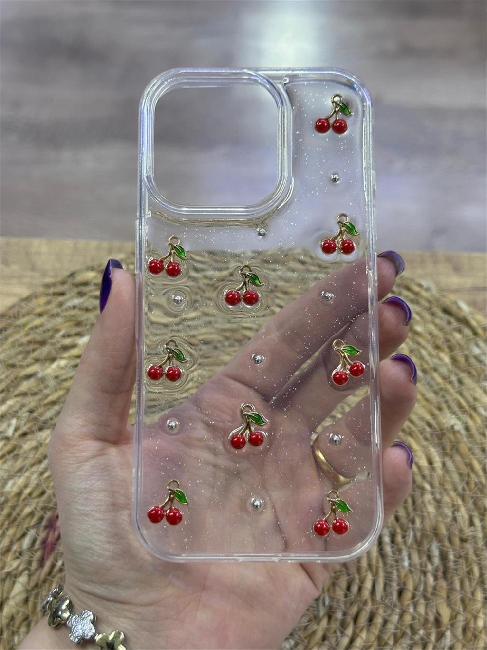 iPhone 16 Pro Kılıf -