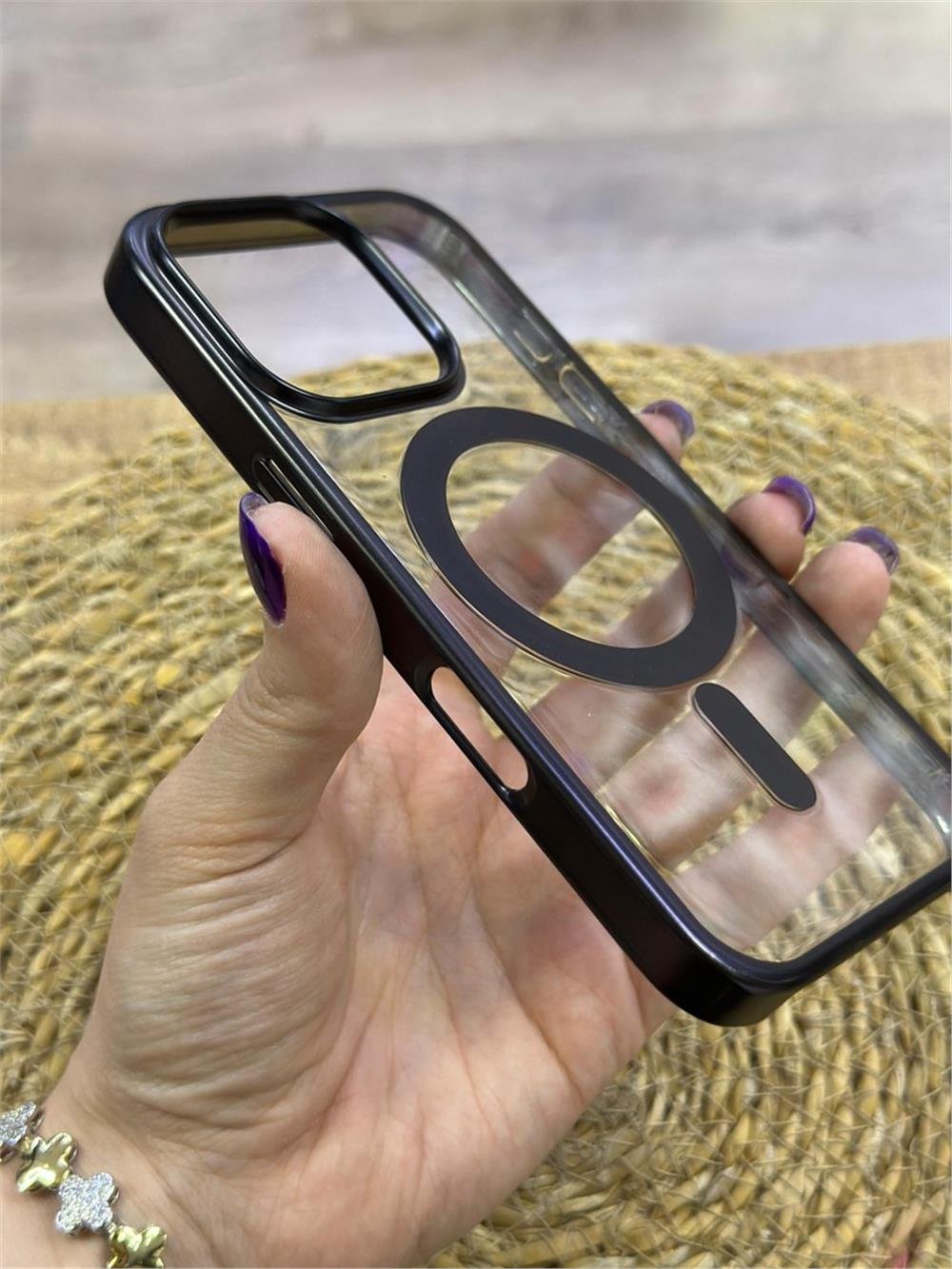iPhone 16 Pro Kılıf - MagSafe Şarj, Şeffaf Mika