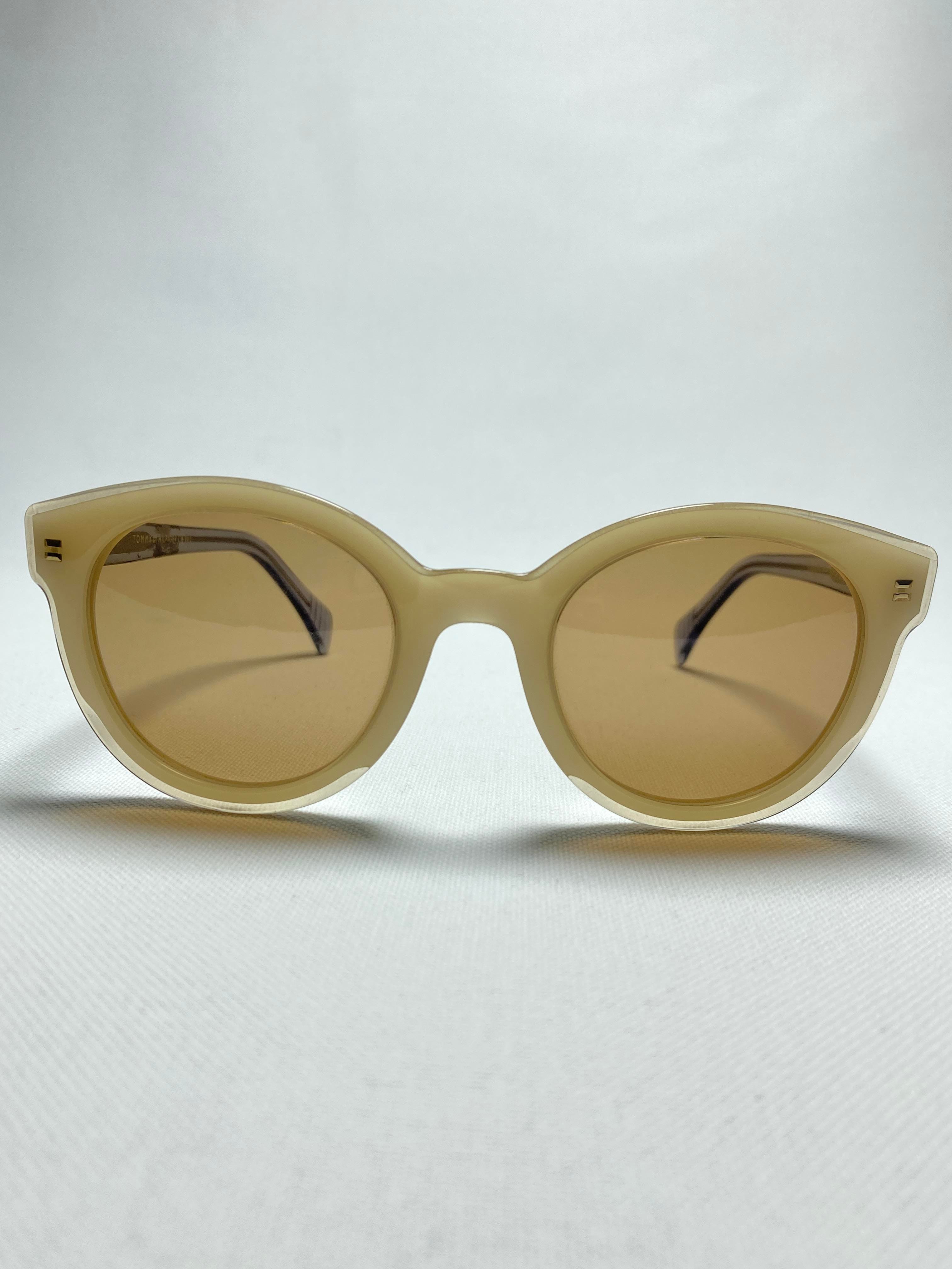 TH1437/S L6YUT 50-23 145 V TOMMY HILFIGER Güneş Gözlüğü