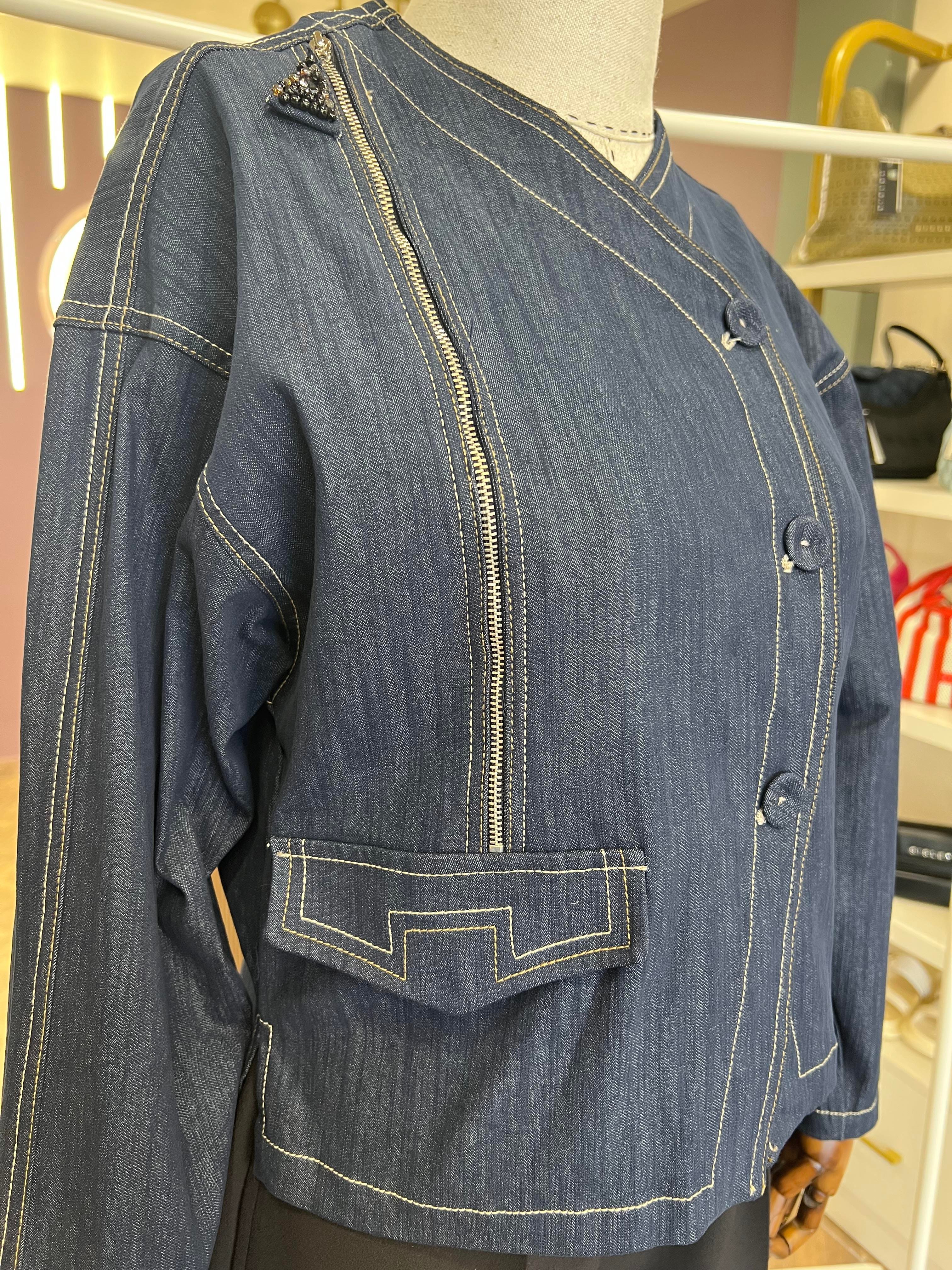 KRUVAZE KAPAMA DENİM CEKET