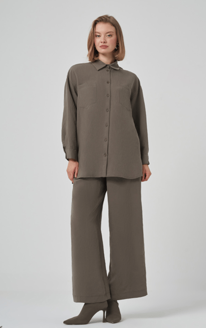 NUSS GÖMLEKLİ TAKIM