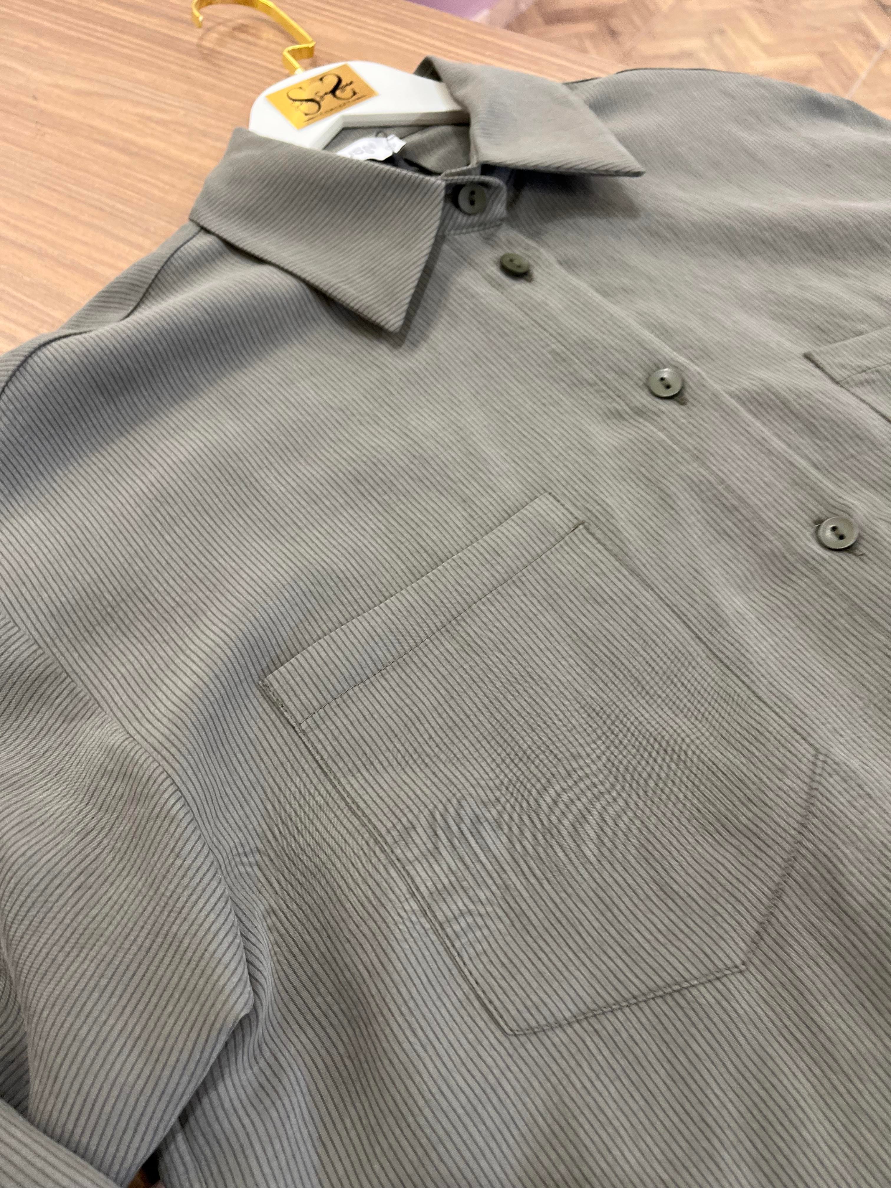 NUSS GÖMLEKLİ TAKIM