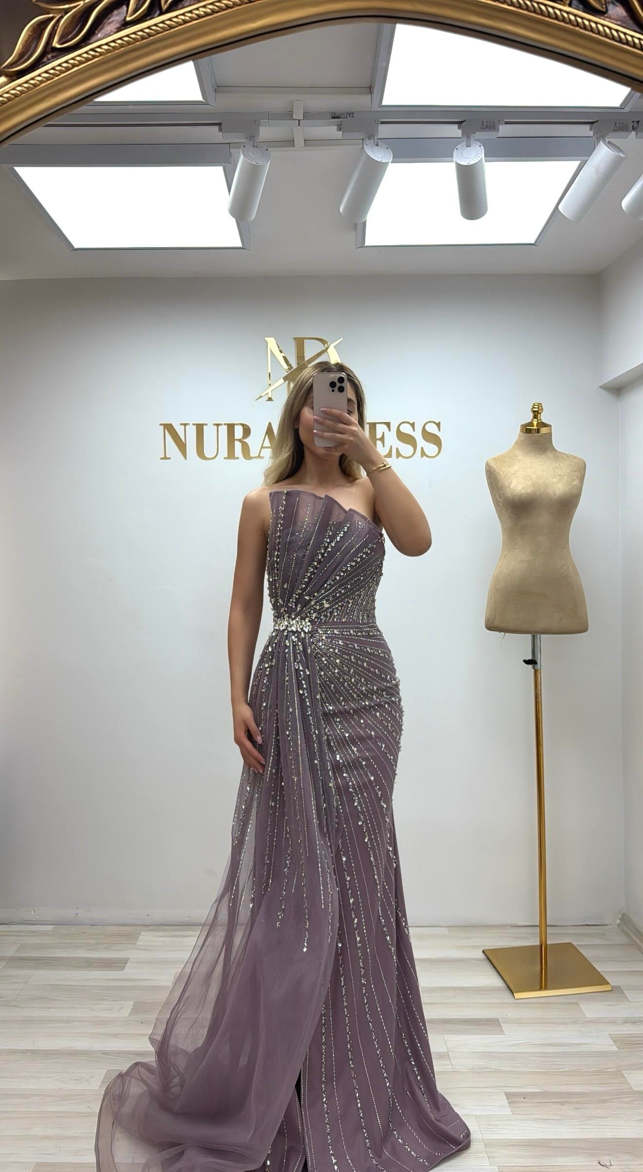 mor taşlı abiye