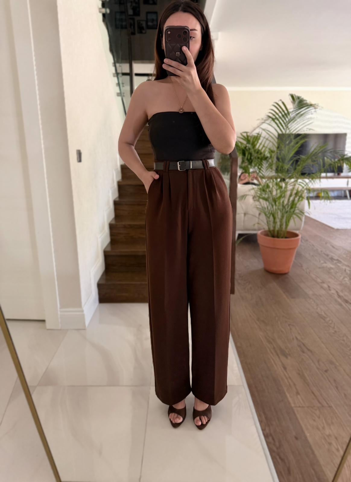 ARKA LASTİK DETAY PANTOLON