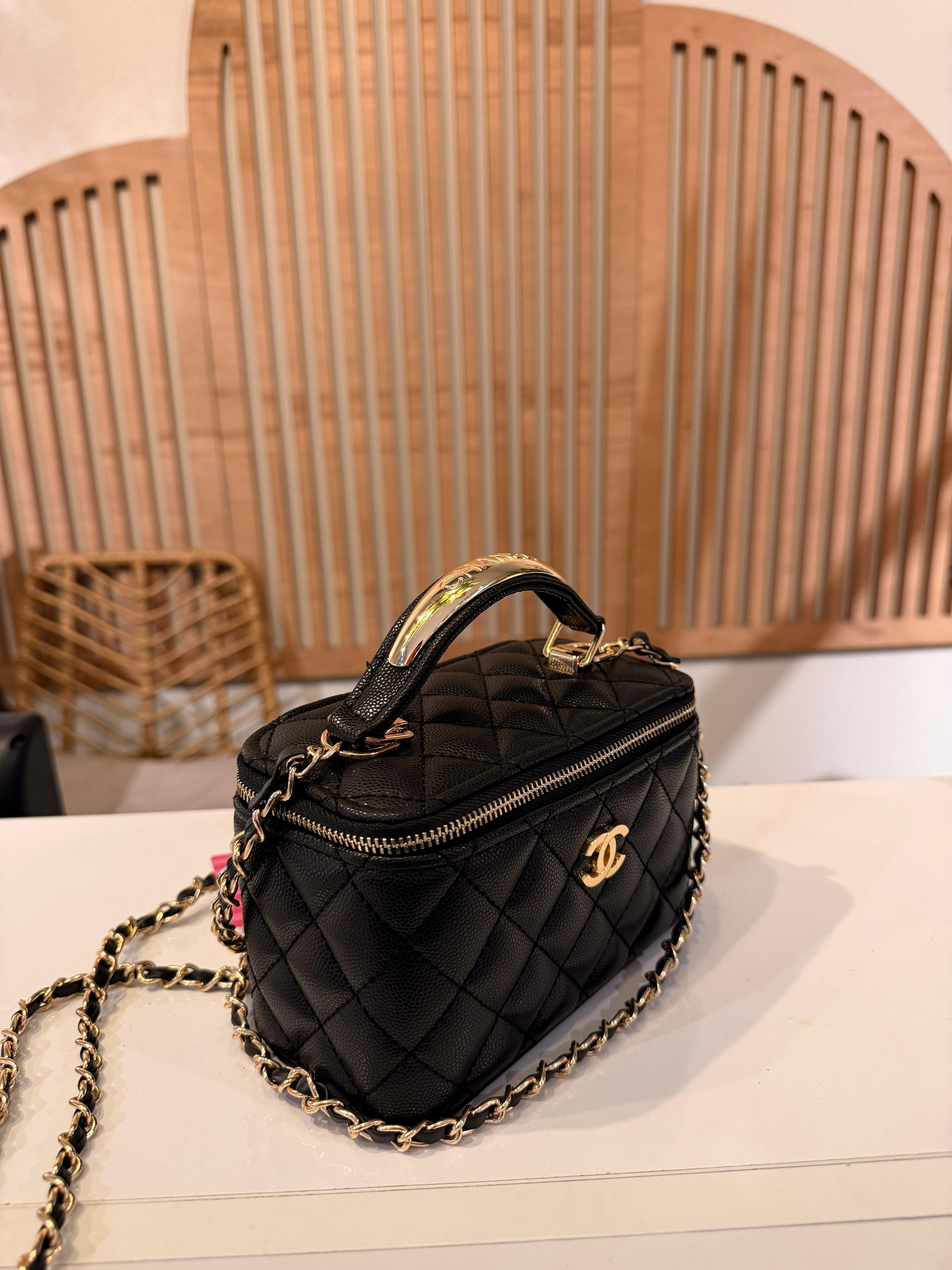 CHANEL MİNİ ÇANTA