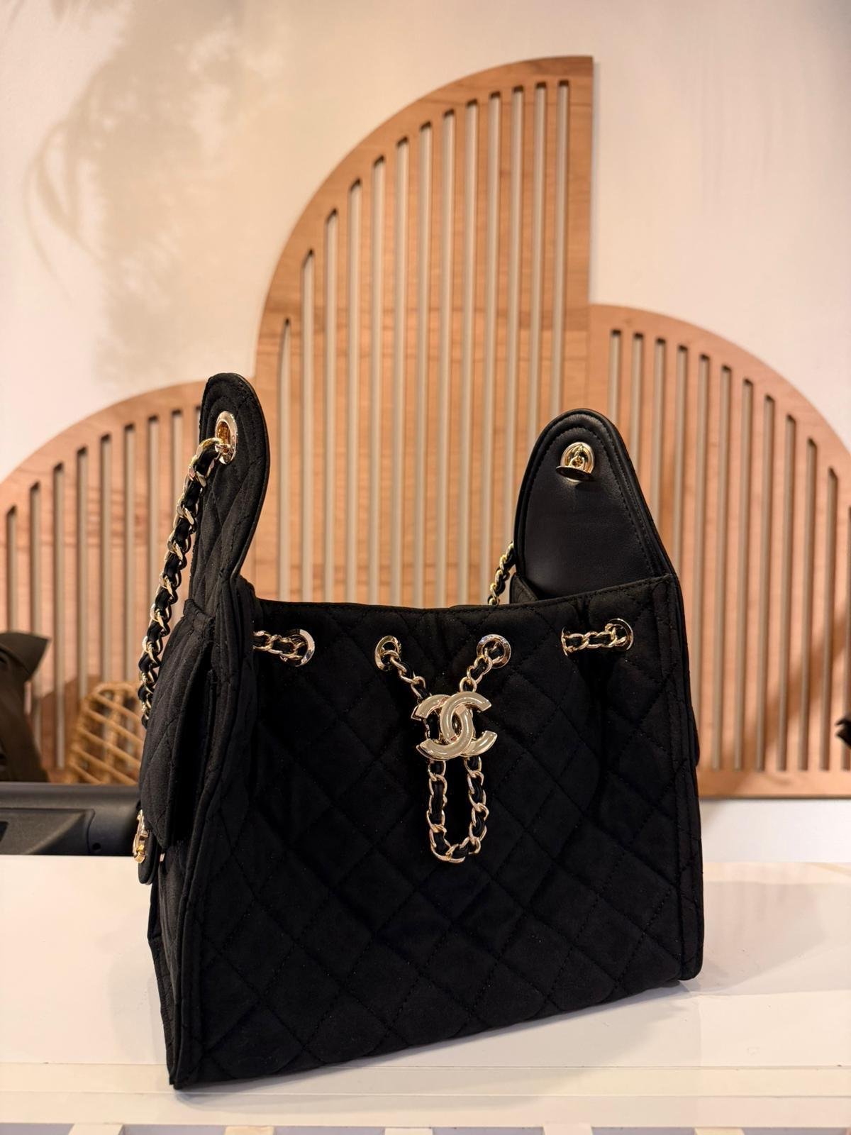 CHANEL TUTMALI ÇANTA 