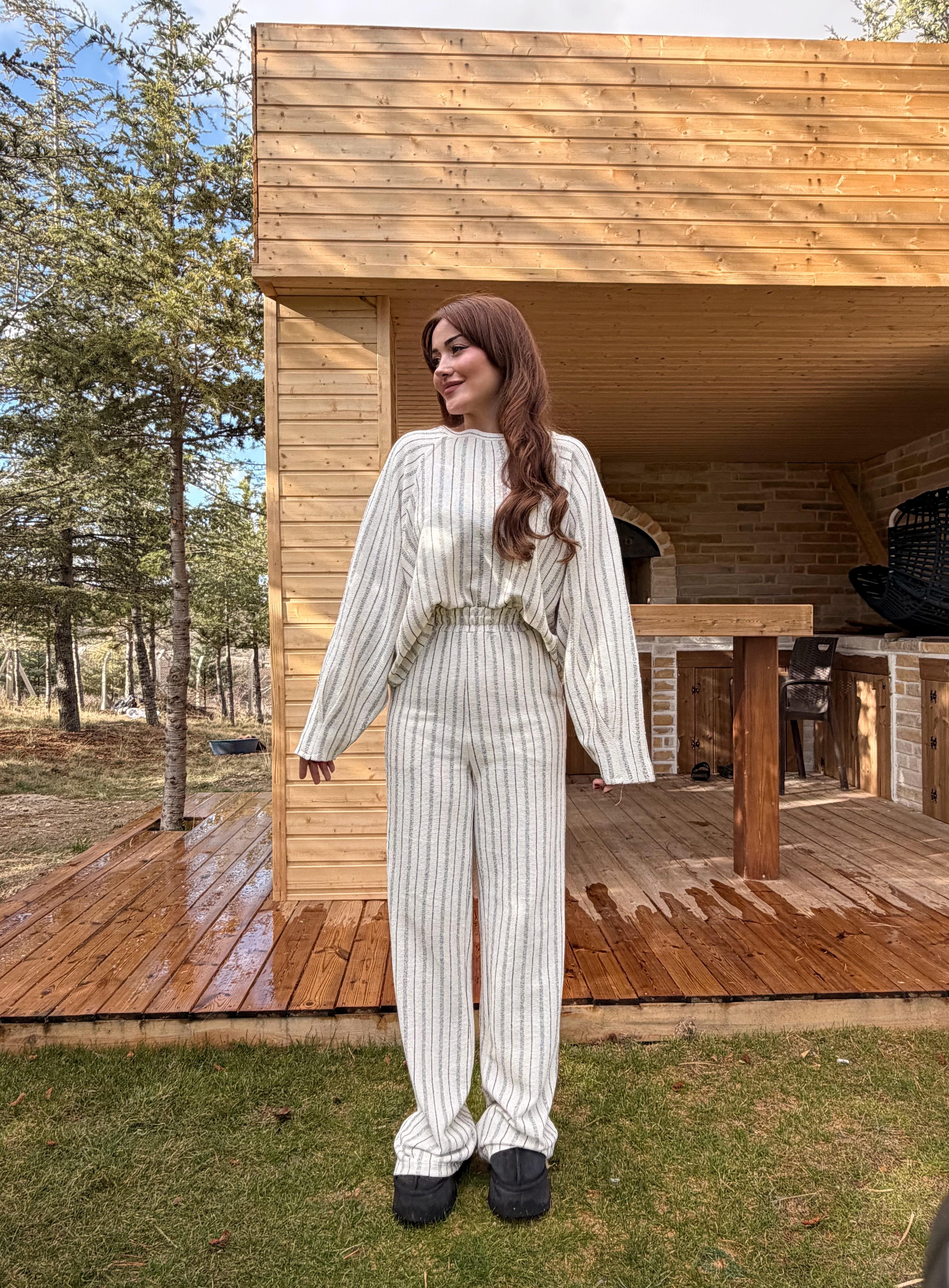 ÇİZGİLİ RAHAT TAKIM 