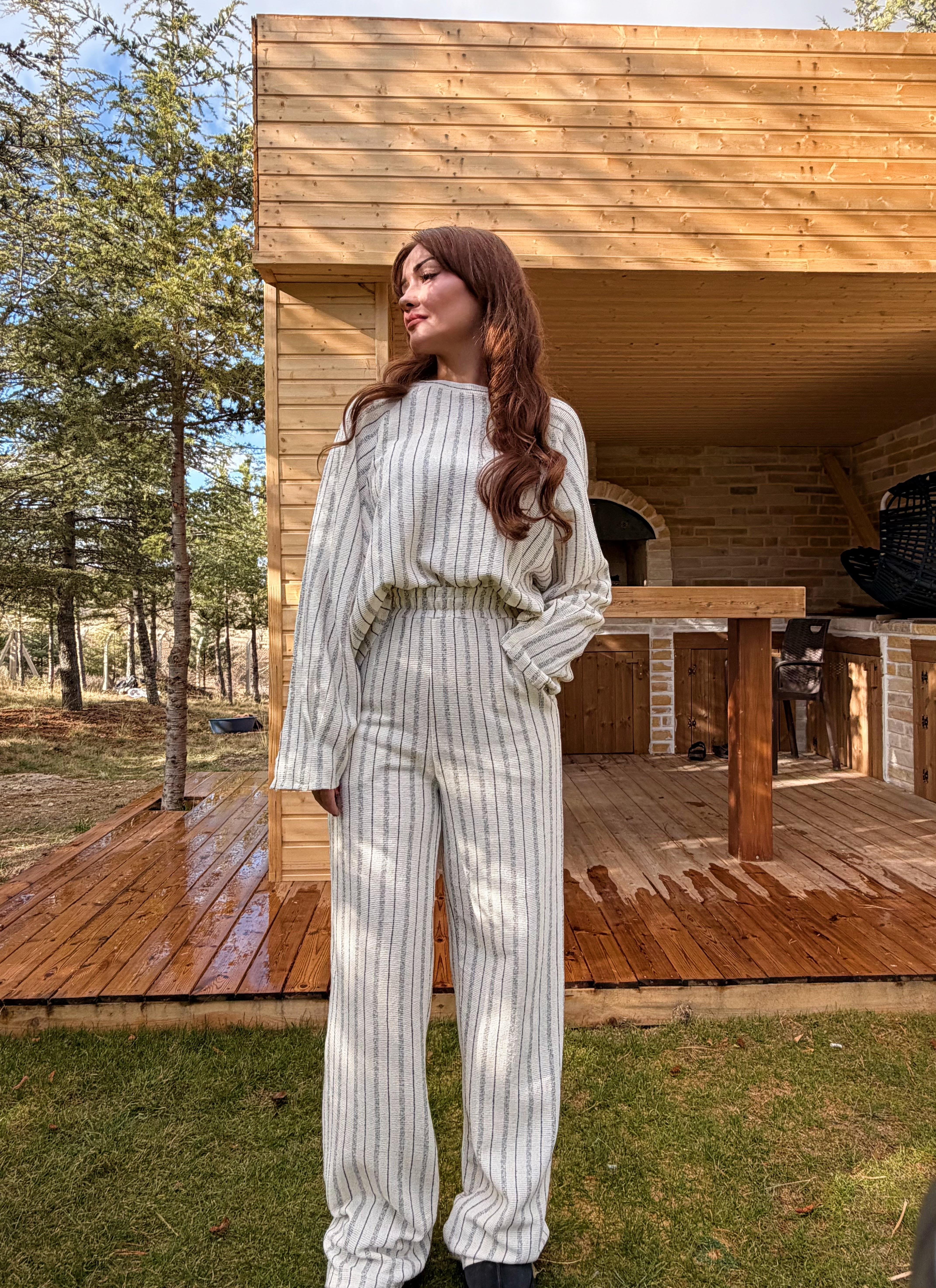 ÇİZGİLİ RAHAT TAKIM 