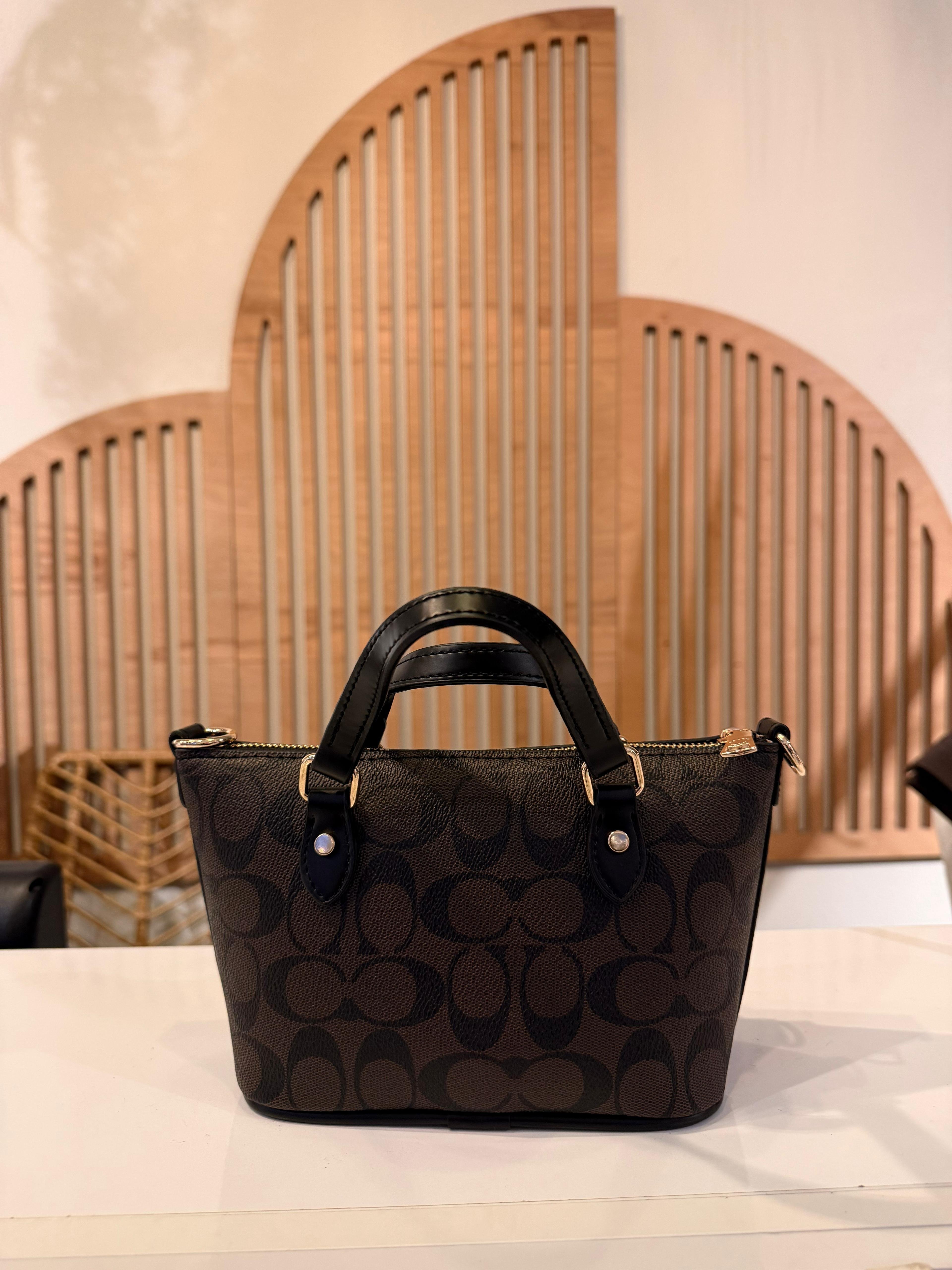 COACH GALLERY ÇANTA