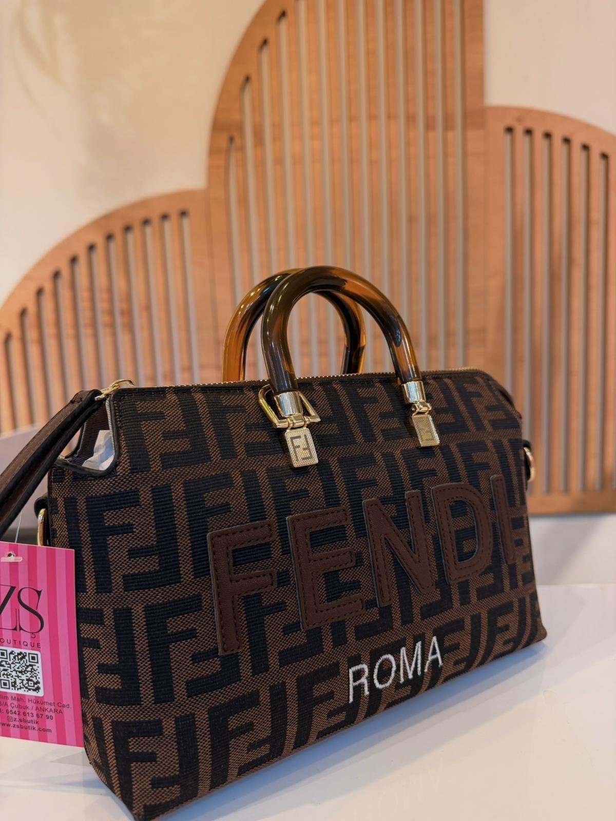 FENDİ ROMA ÇANTA