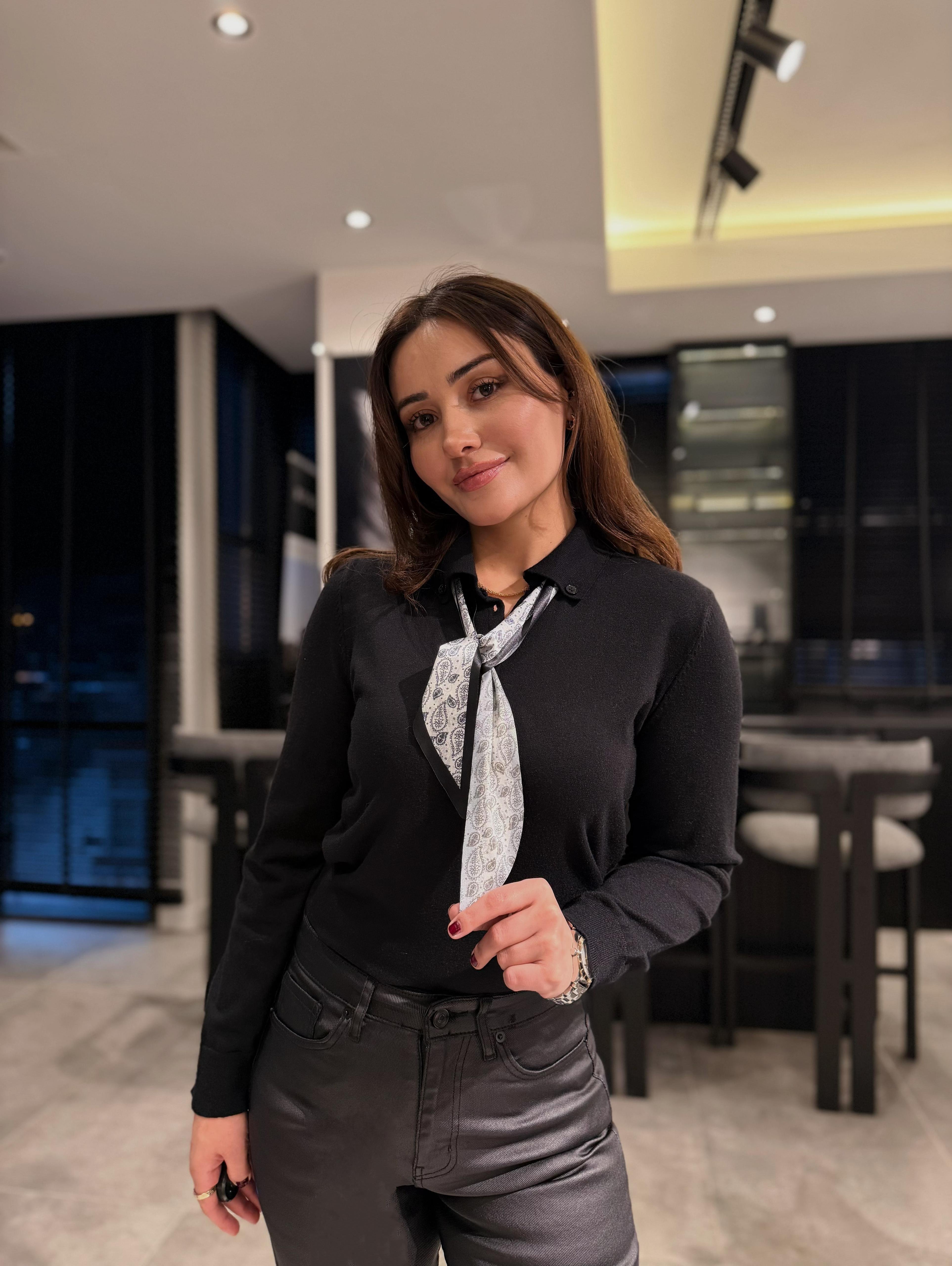 FULARLI TRİKO KAZAK 