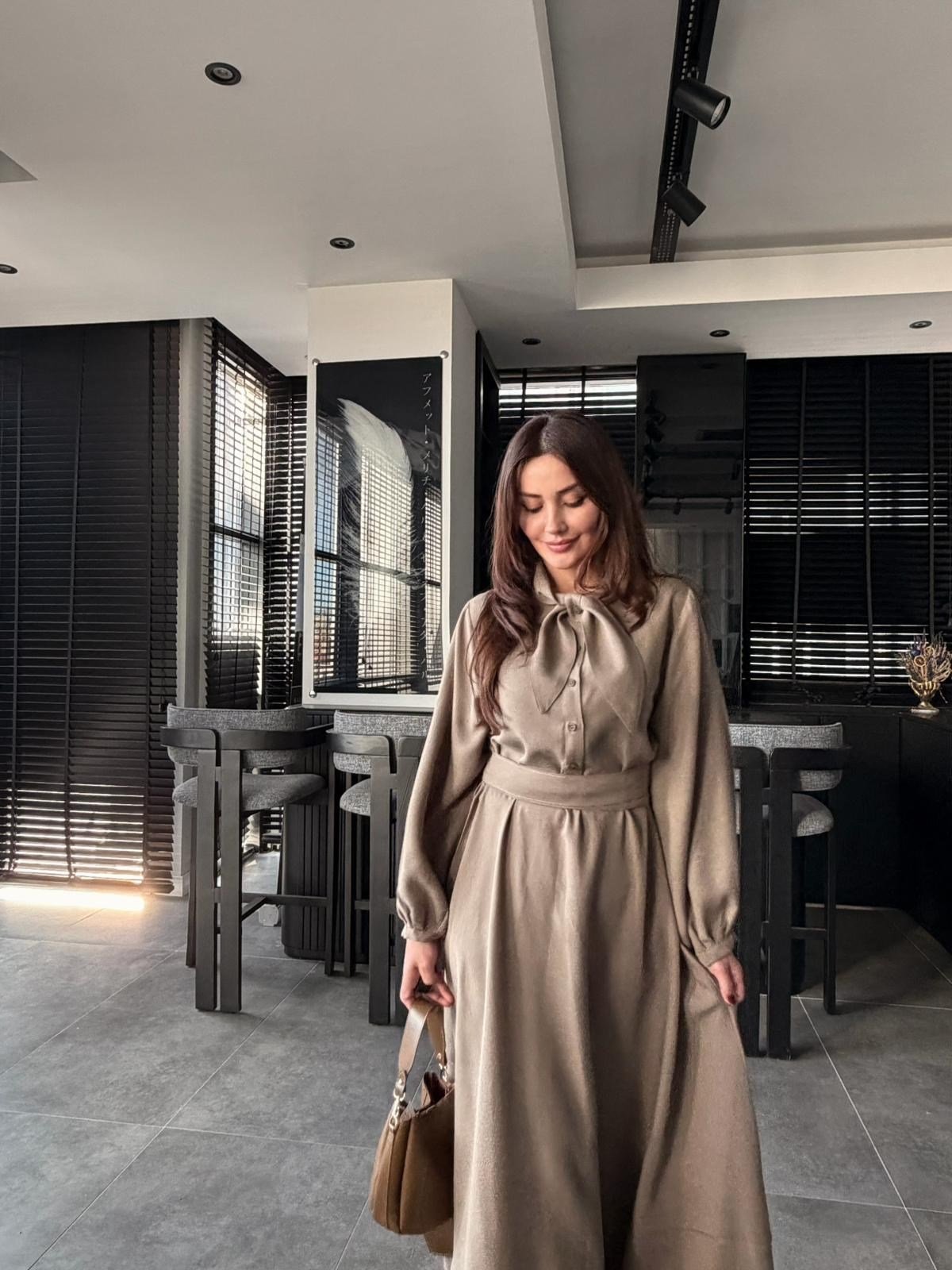 FULARLI VİSKON ELBİSE 