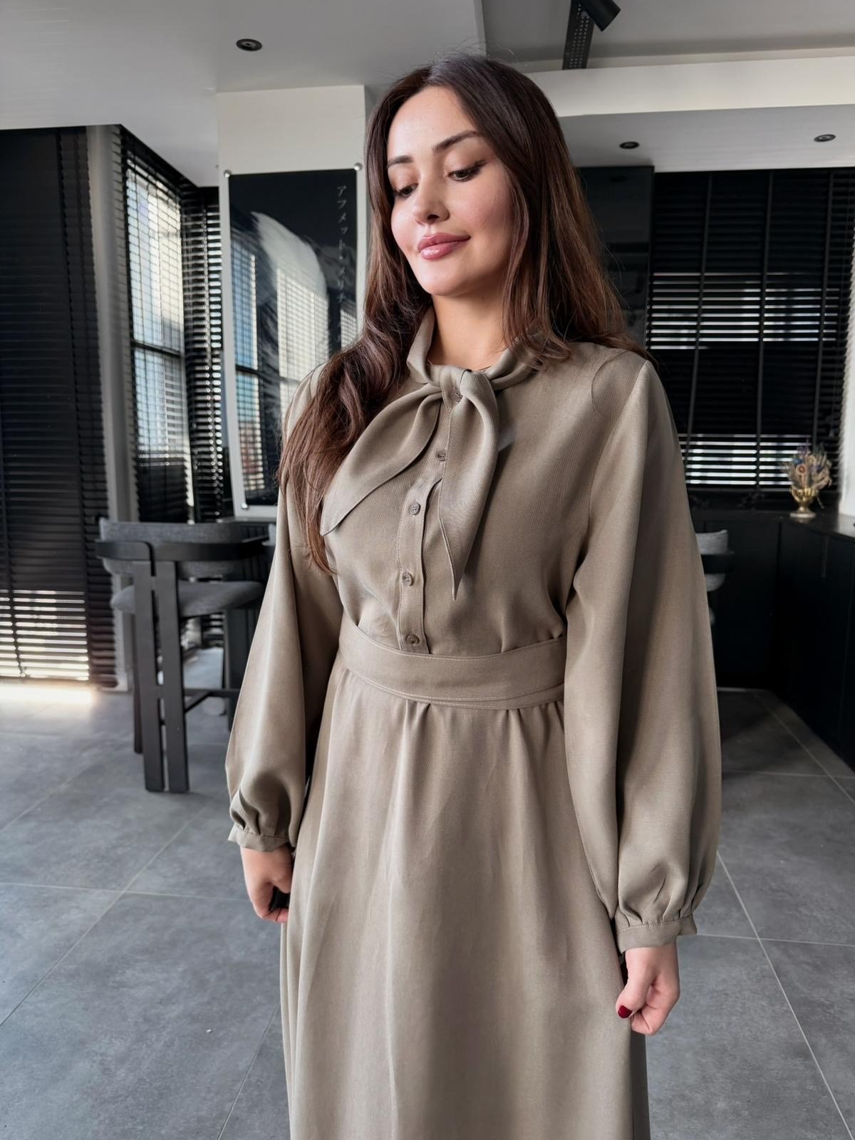 FULARLI VİSKON ELBİSE 