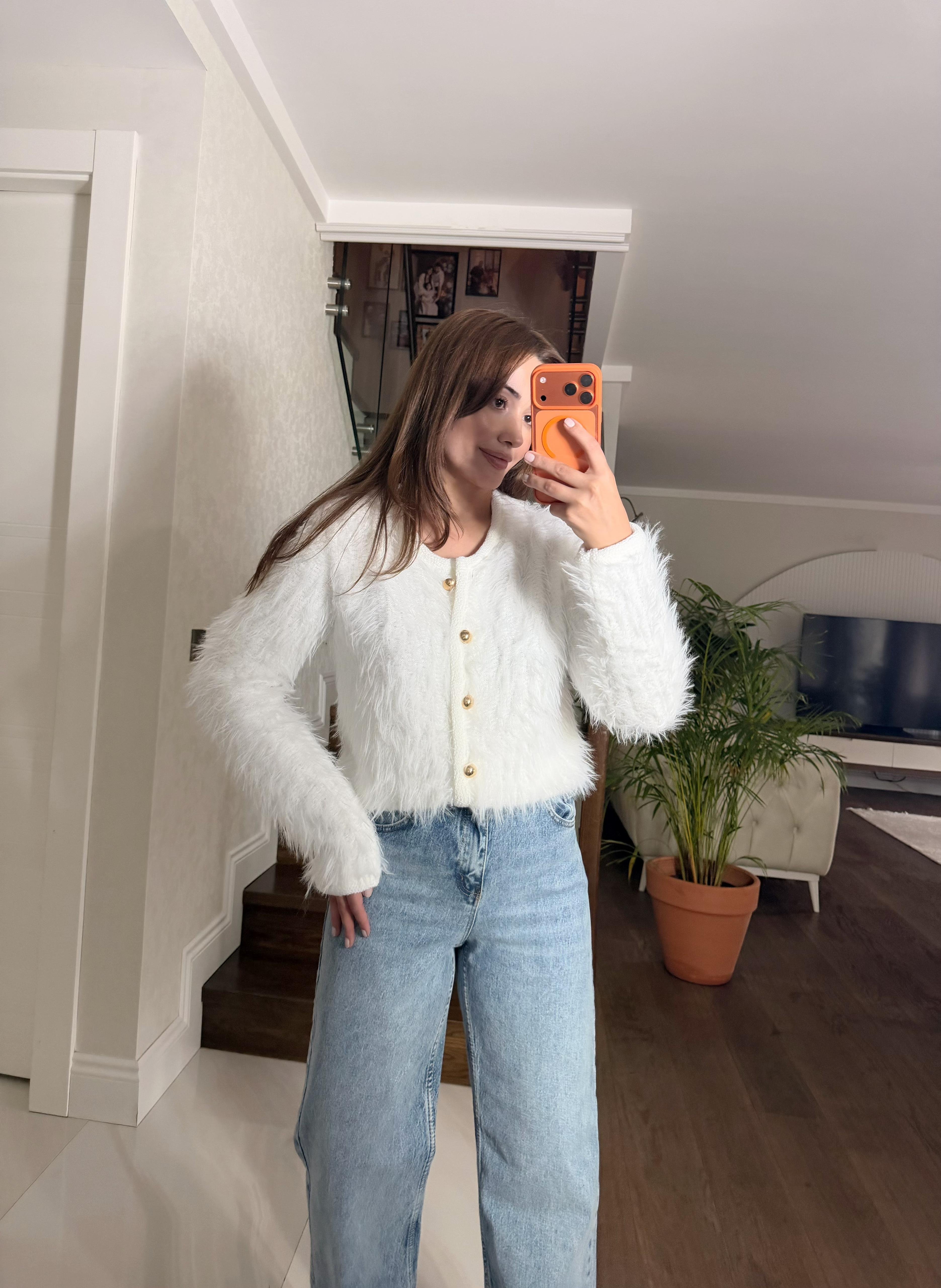 GOLD DÜĞME YUMOŞ HIRKA