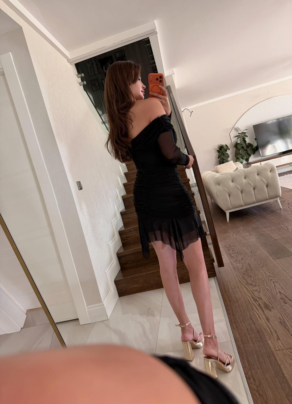 GÜL DETAY KISA ELBİSE