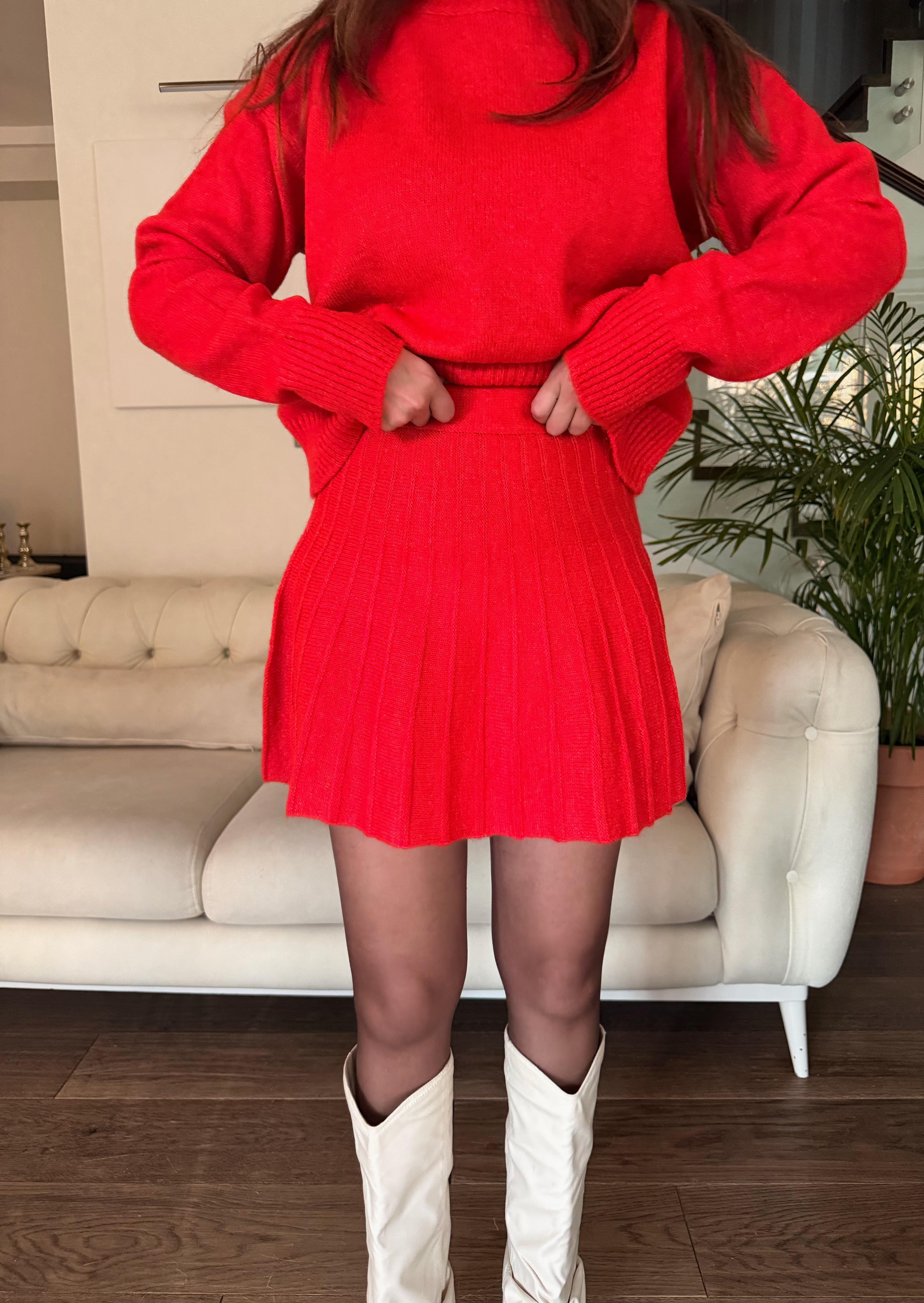 KIRMIZI TRİKO TAKIM