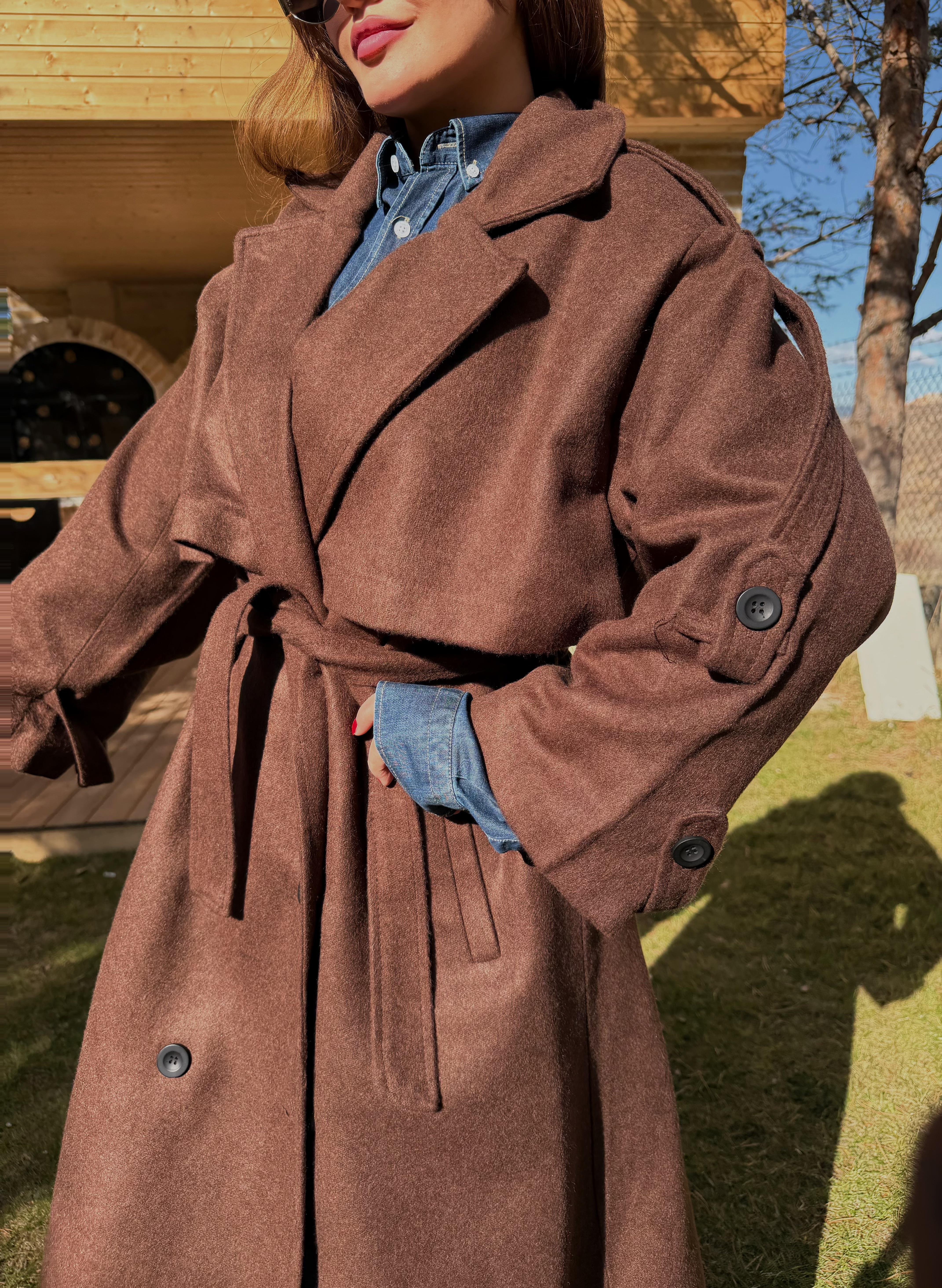 OVERSİZE KAŞE KABAN