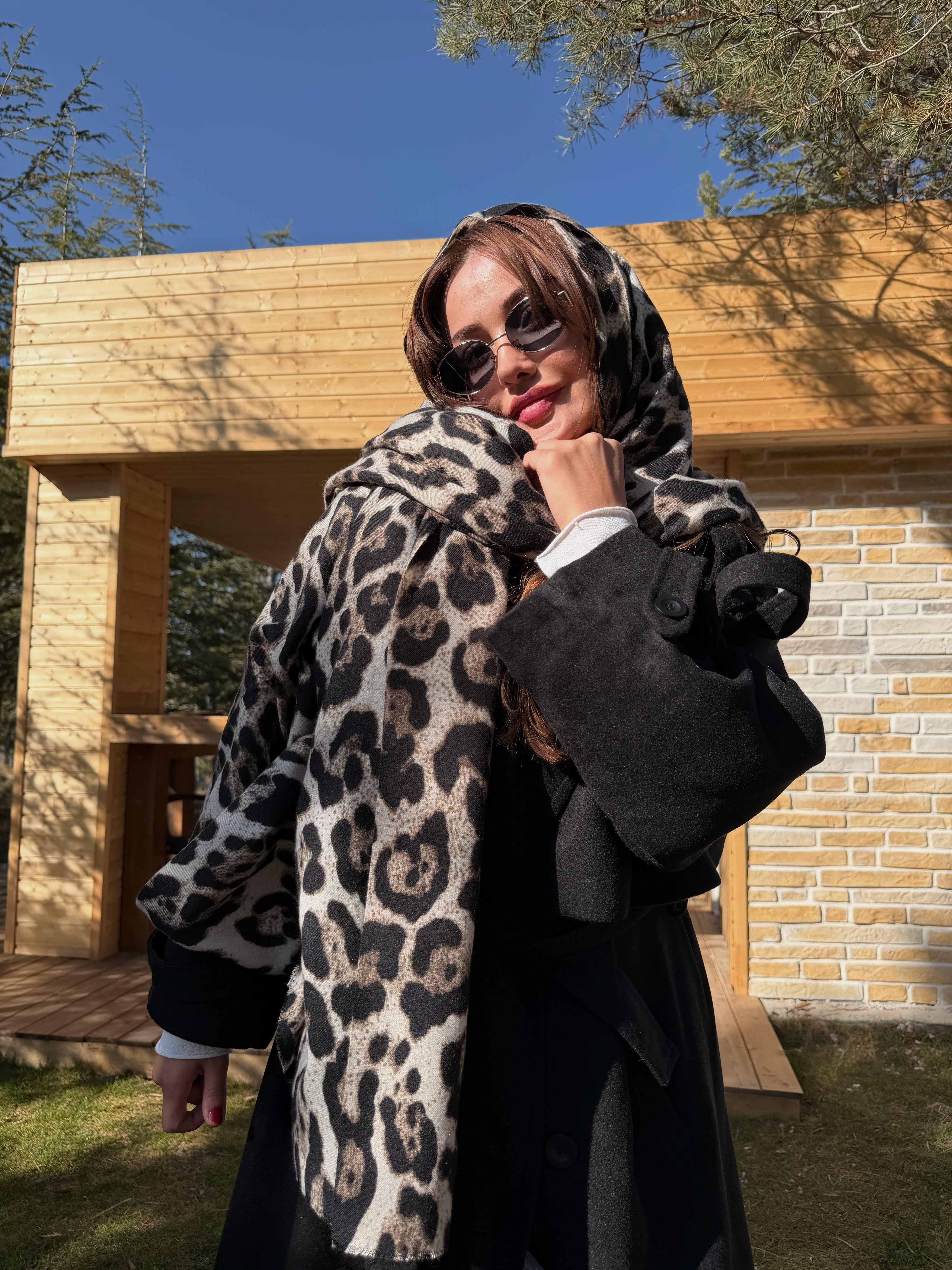 OVERSİZE KAŞE KABAN