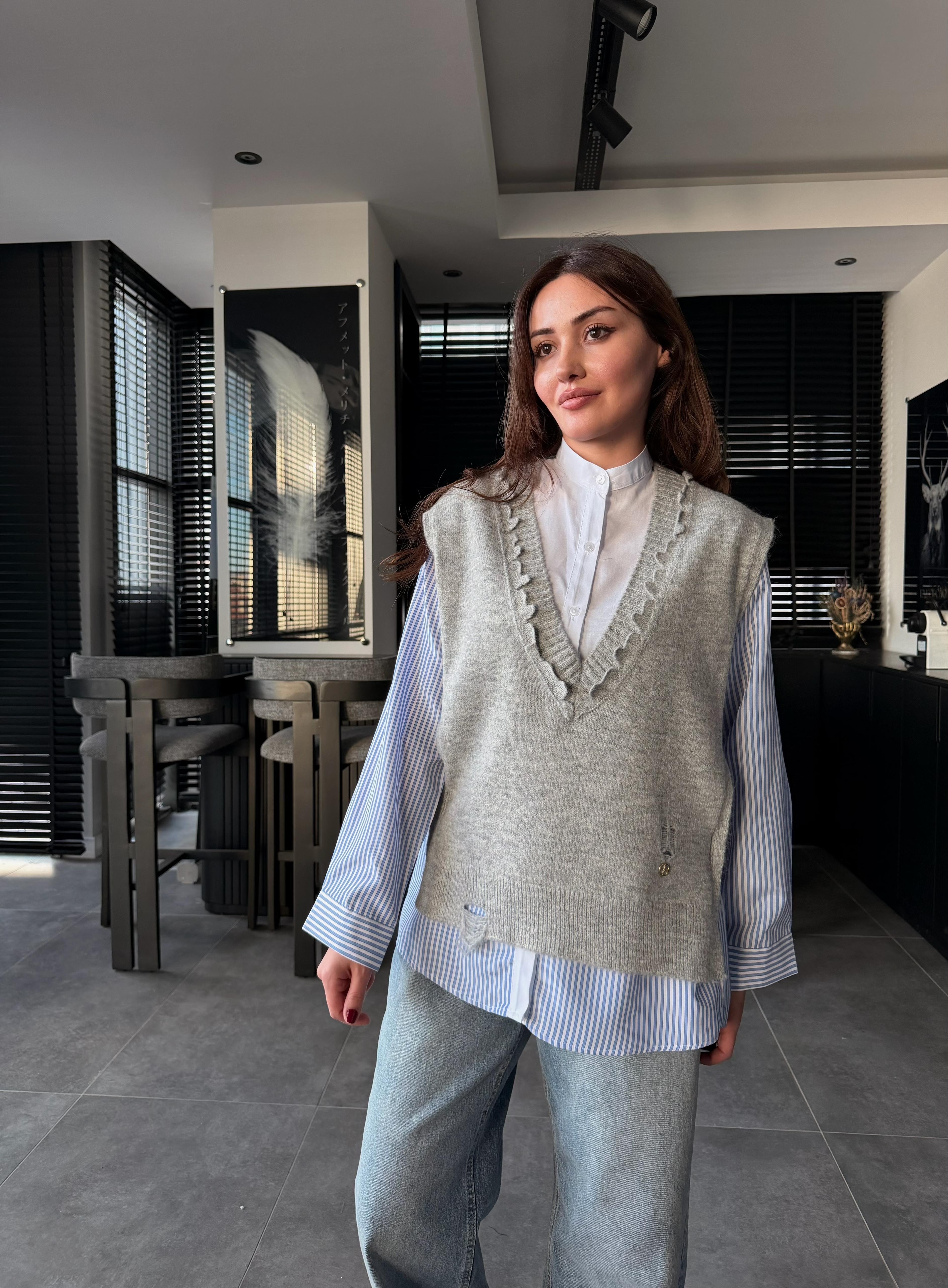 OVERSİZE TRİKO SÜVETER