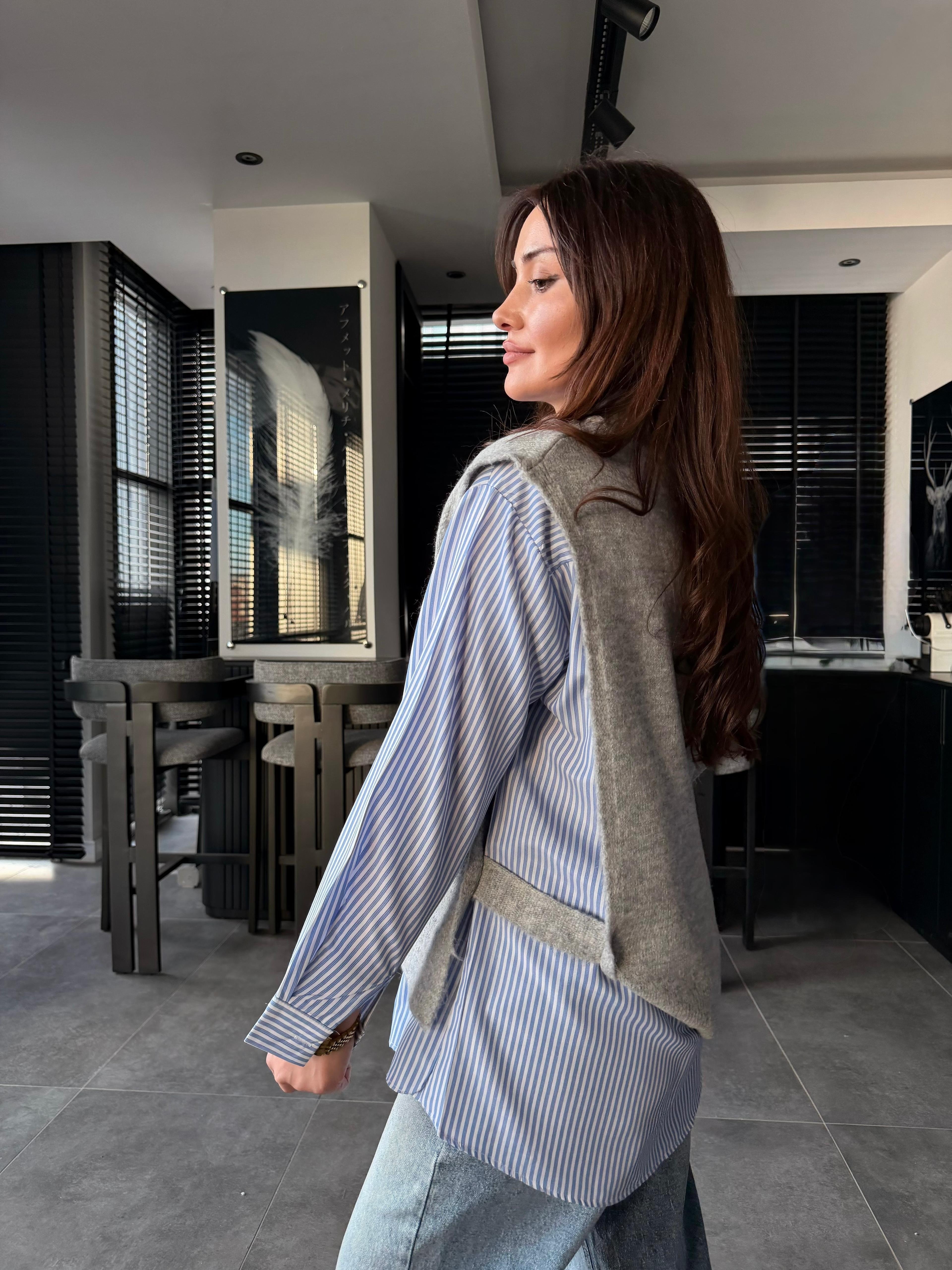 OVERSİZE TRİKO SÜVETER