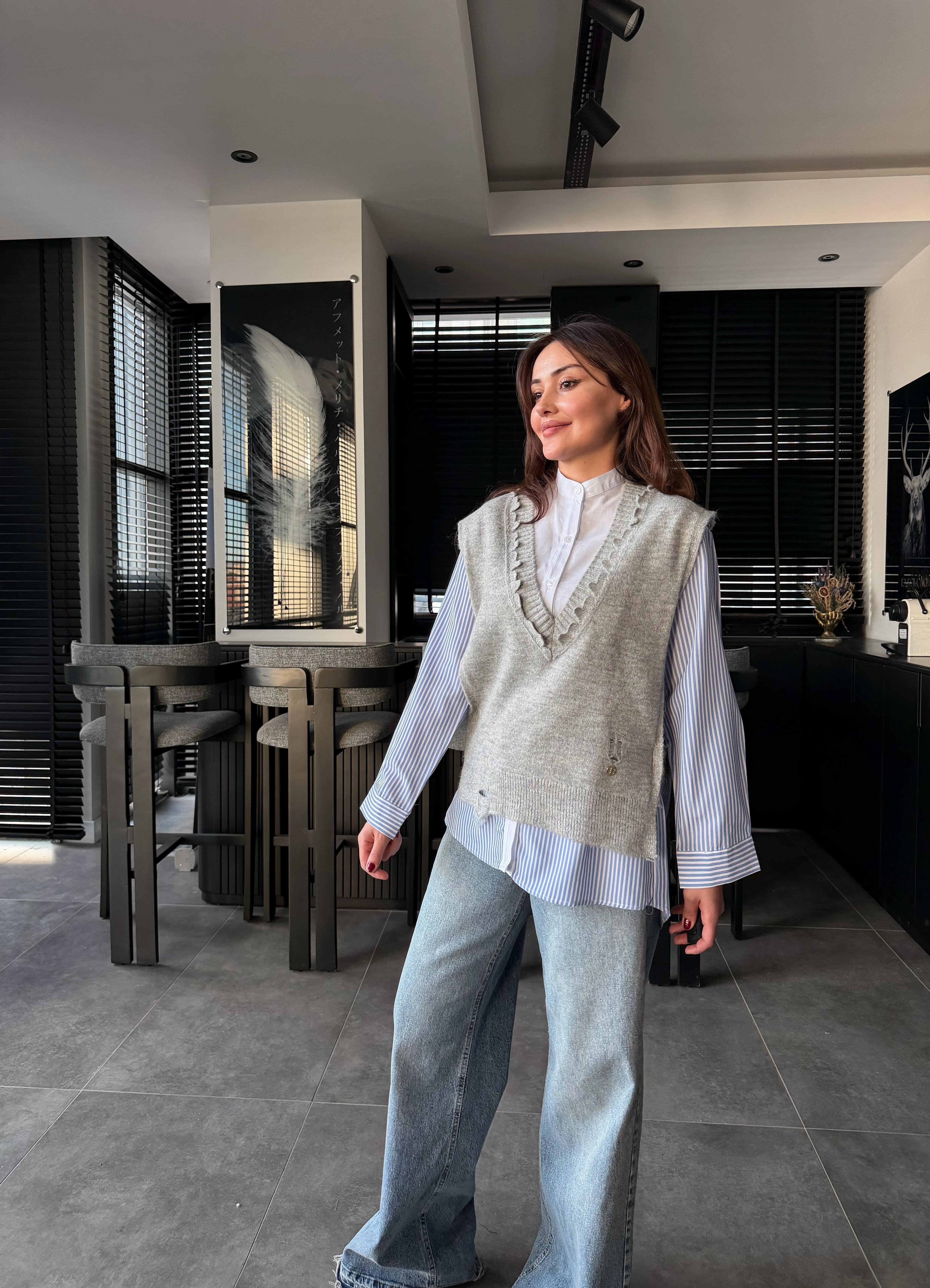 OVERSİZE TRİKO SÜVETER