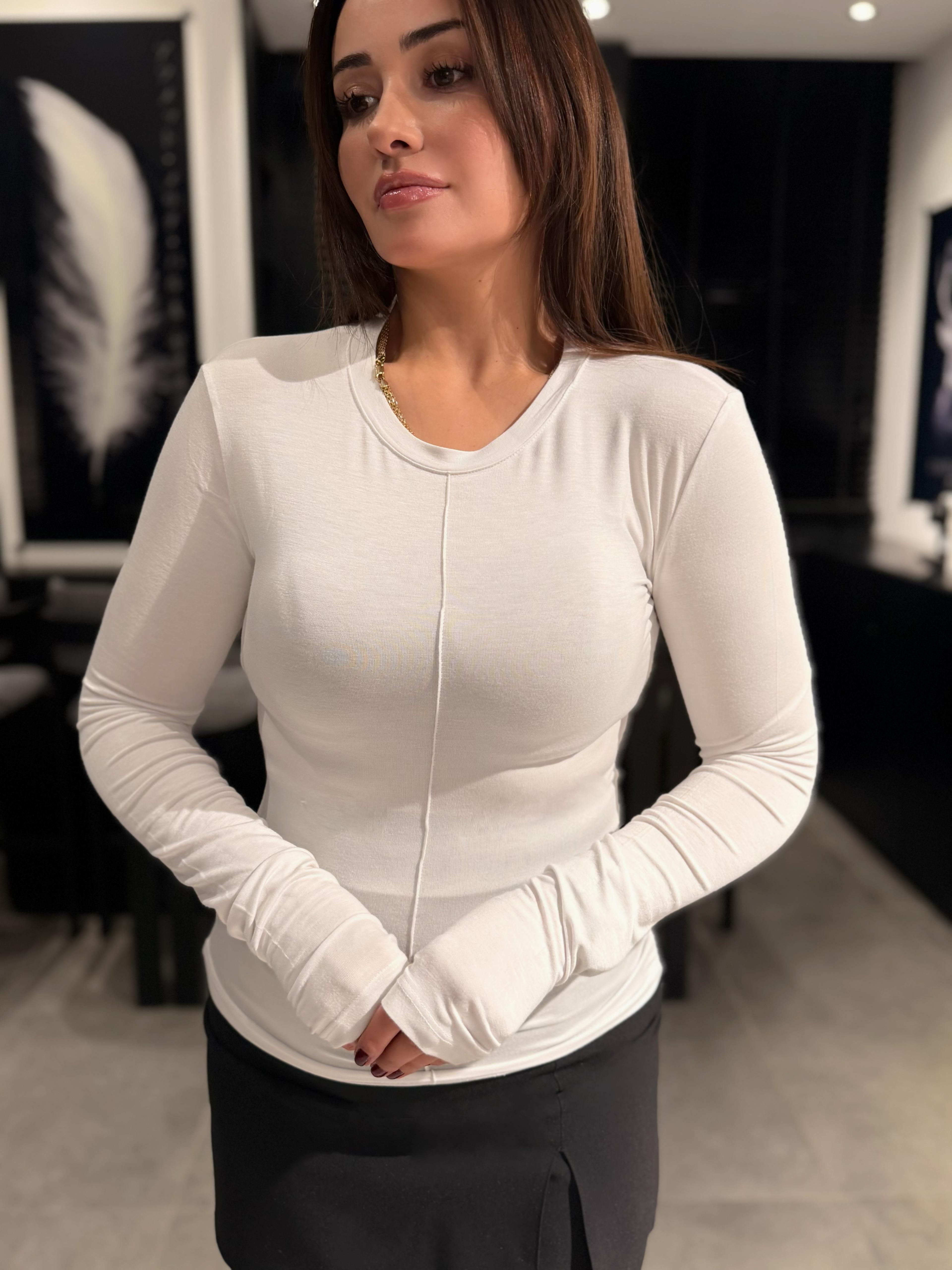 PARMAK GEÇİRMELİ BADİ