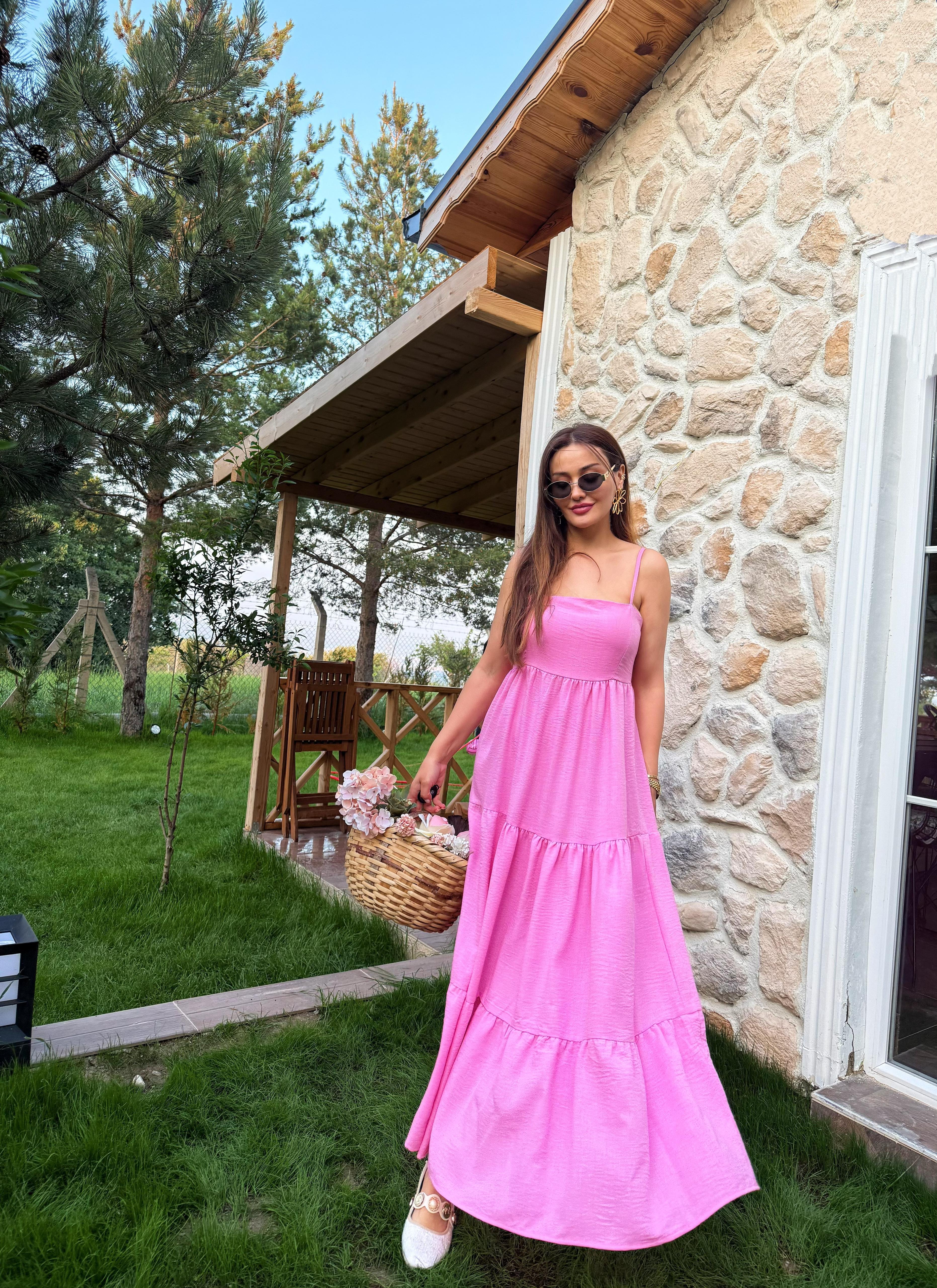 Pembe Askılı Elbise