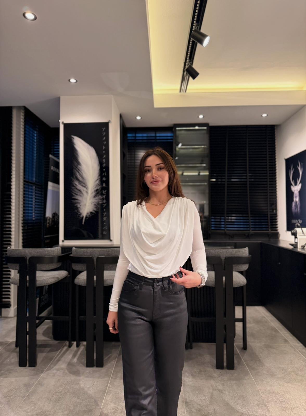 PİLELİ DEGAJE BLUZ
