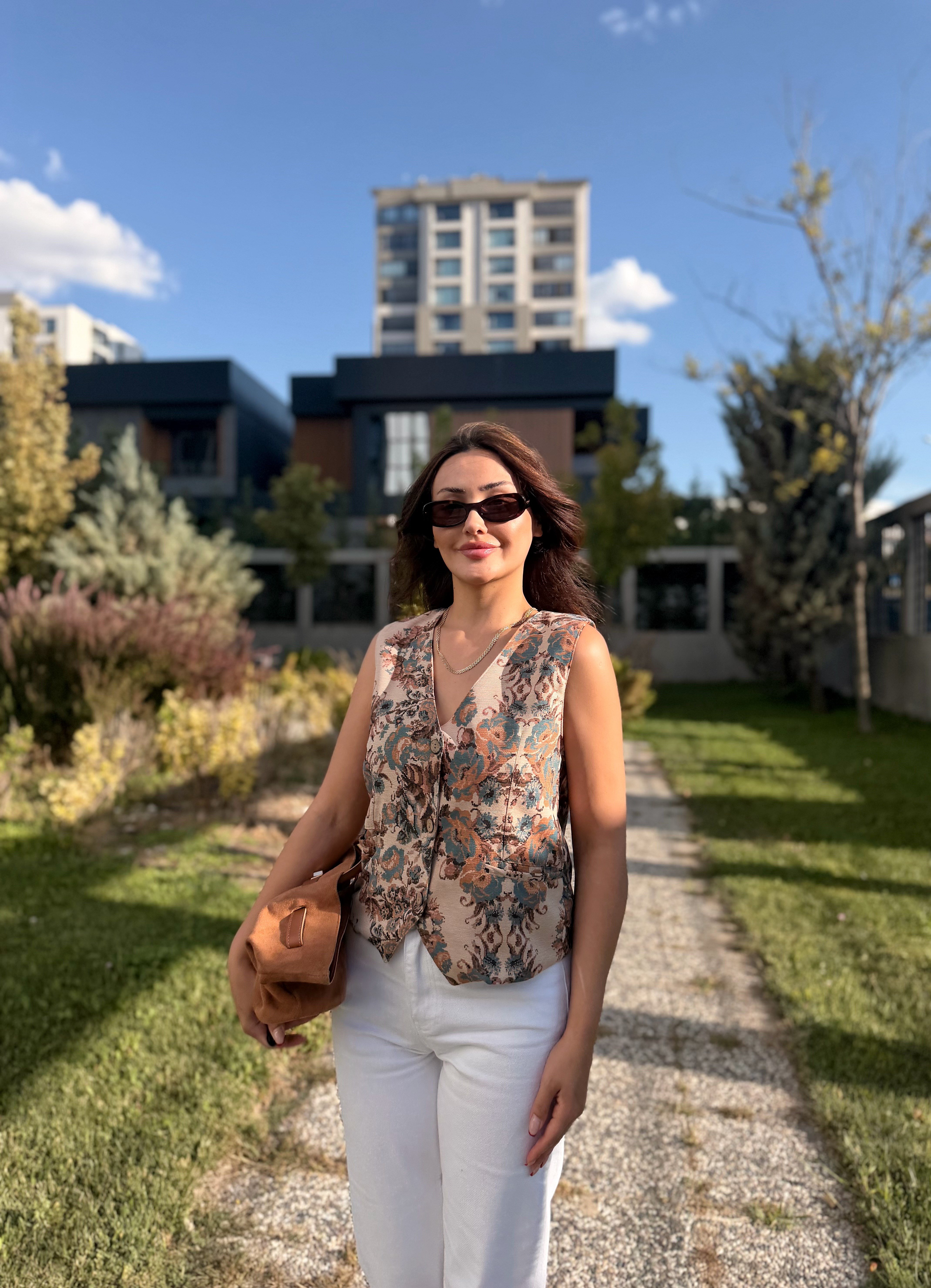 RETRO DESENLİ SÜET YELEK