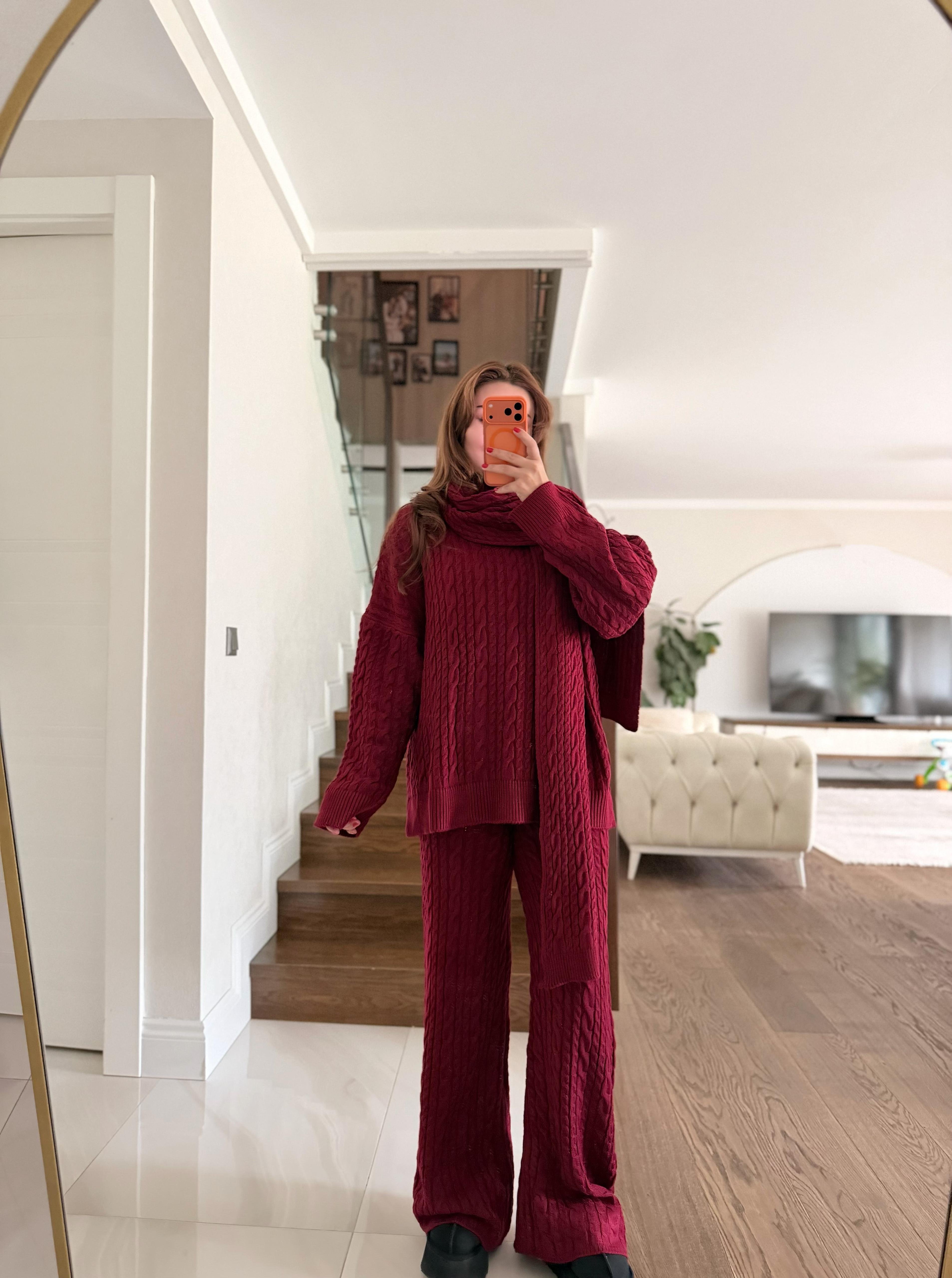 SELANİK ÖRGÜ TAKIM
