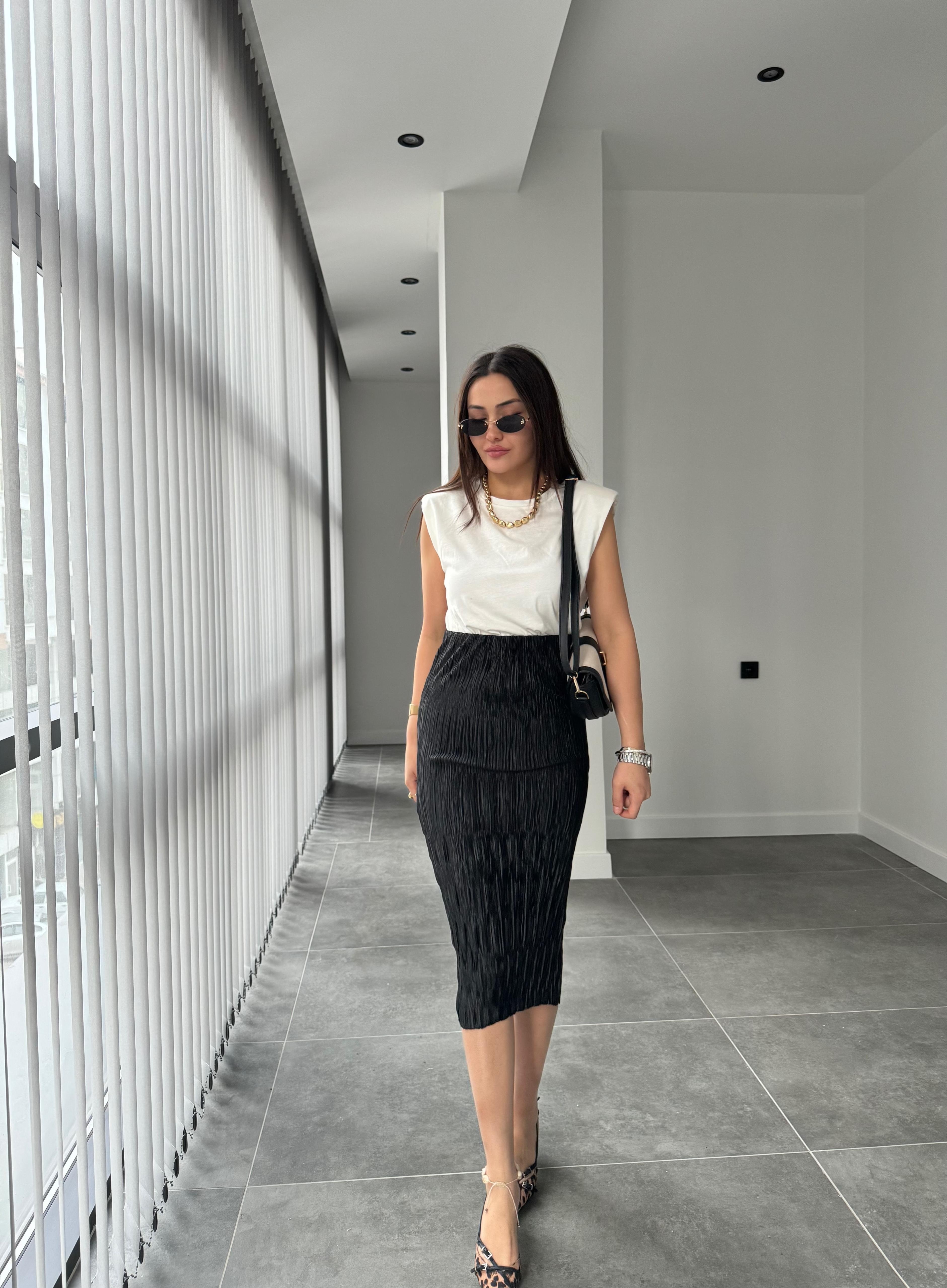 ZARA KRAŞ ETEK