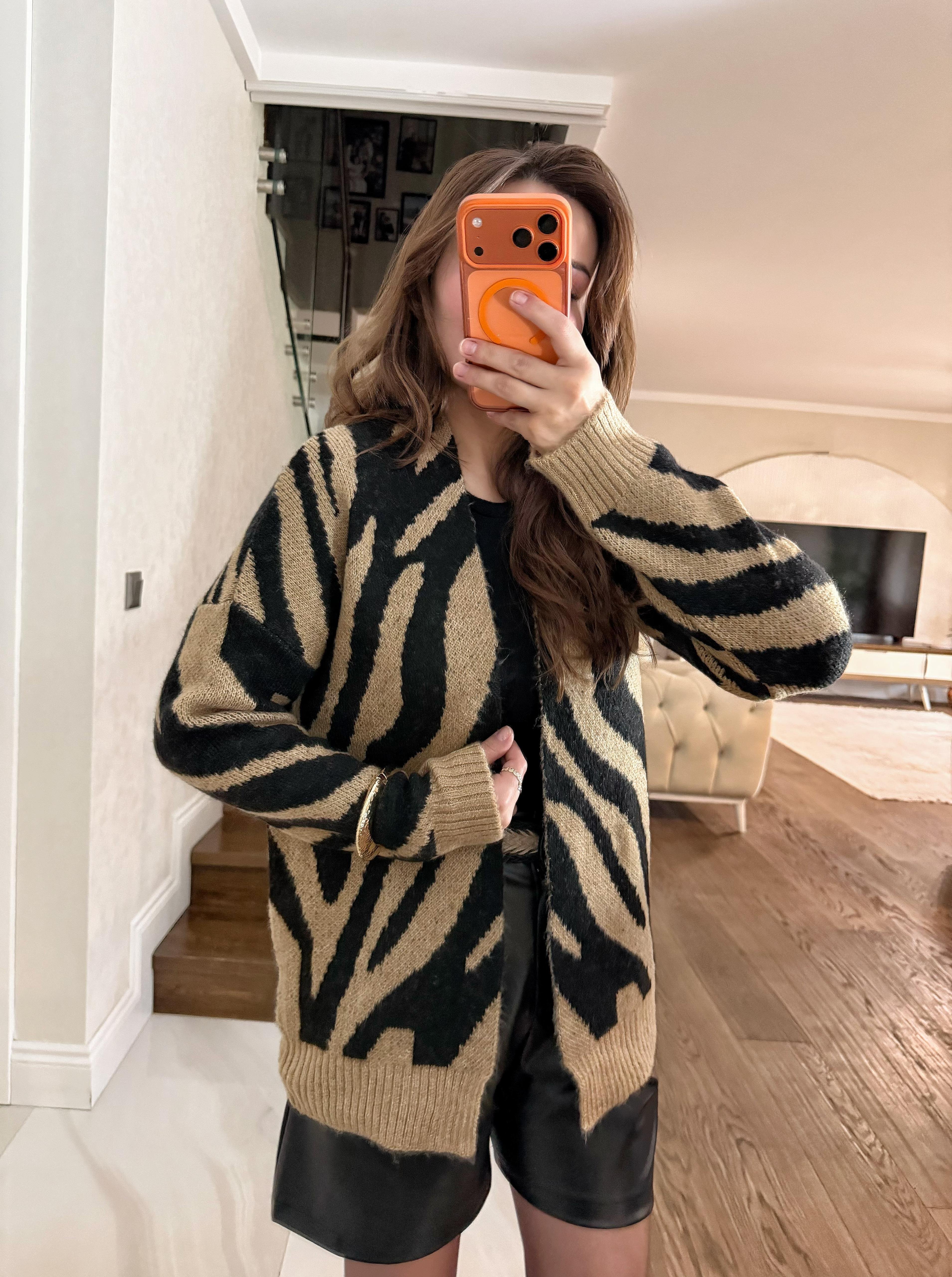 ZEBRA HIRKA