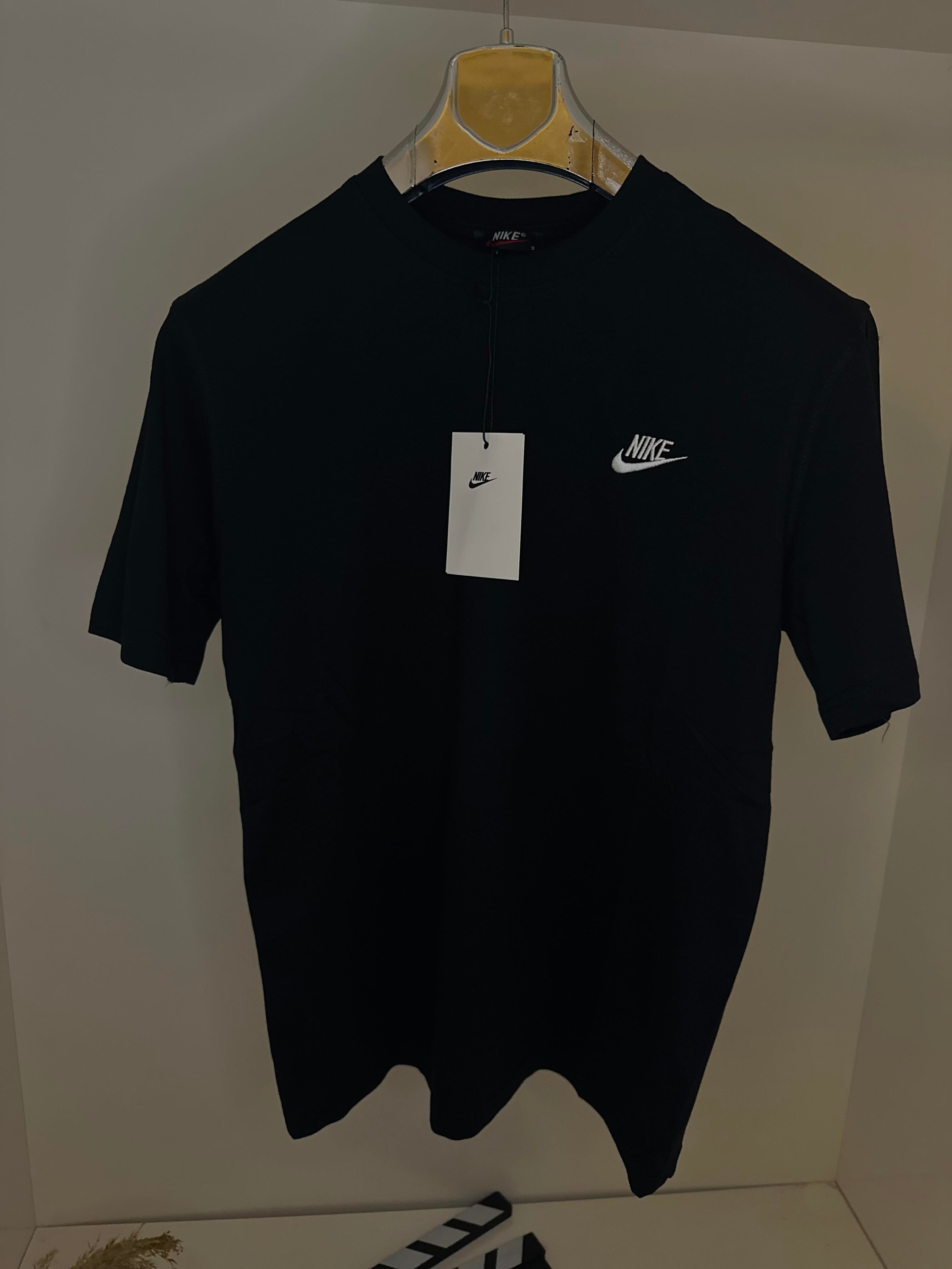 Nike T-Shirt