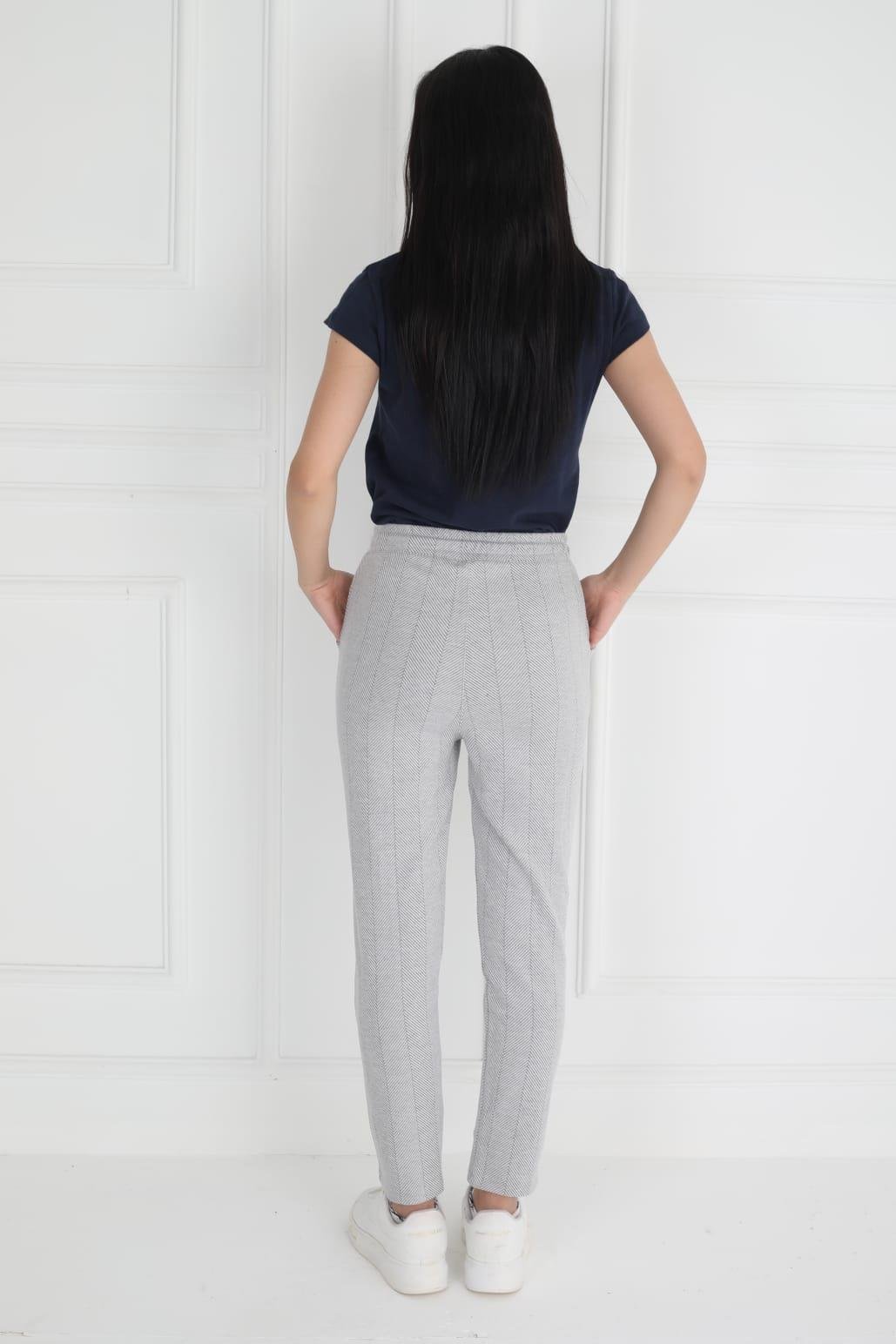 Ütü Hatlı Balık Sırtı Desen Bayan Pantolon