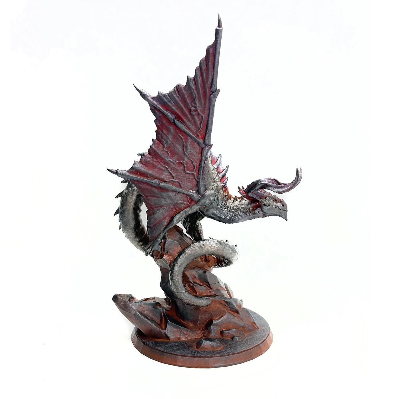 Kanatlı Ejderha Figürü 3D PLA Baskı, %100 El Boyaması